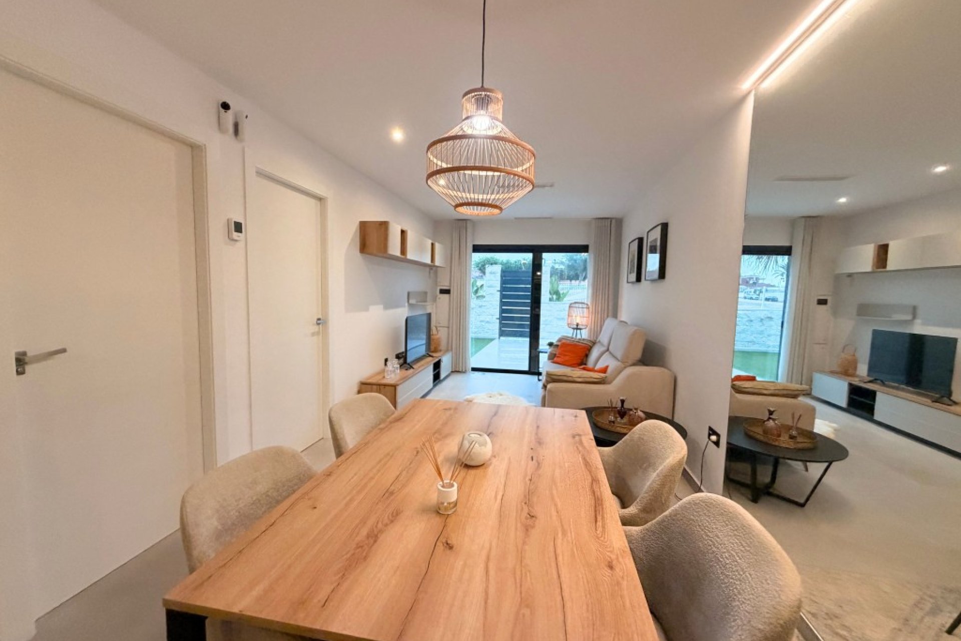 Herverkoop - Appartement -
Lo Crispin - Inland