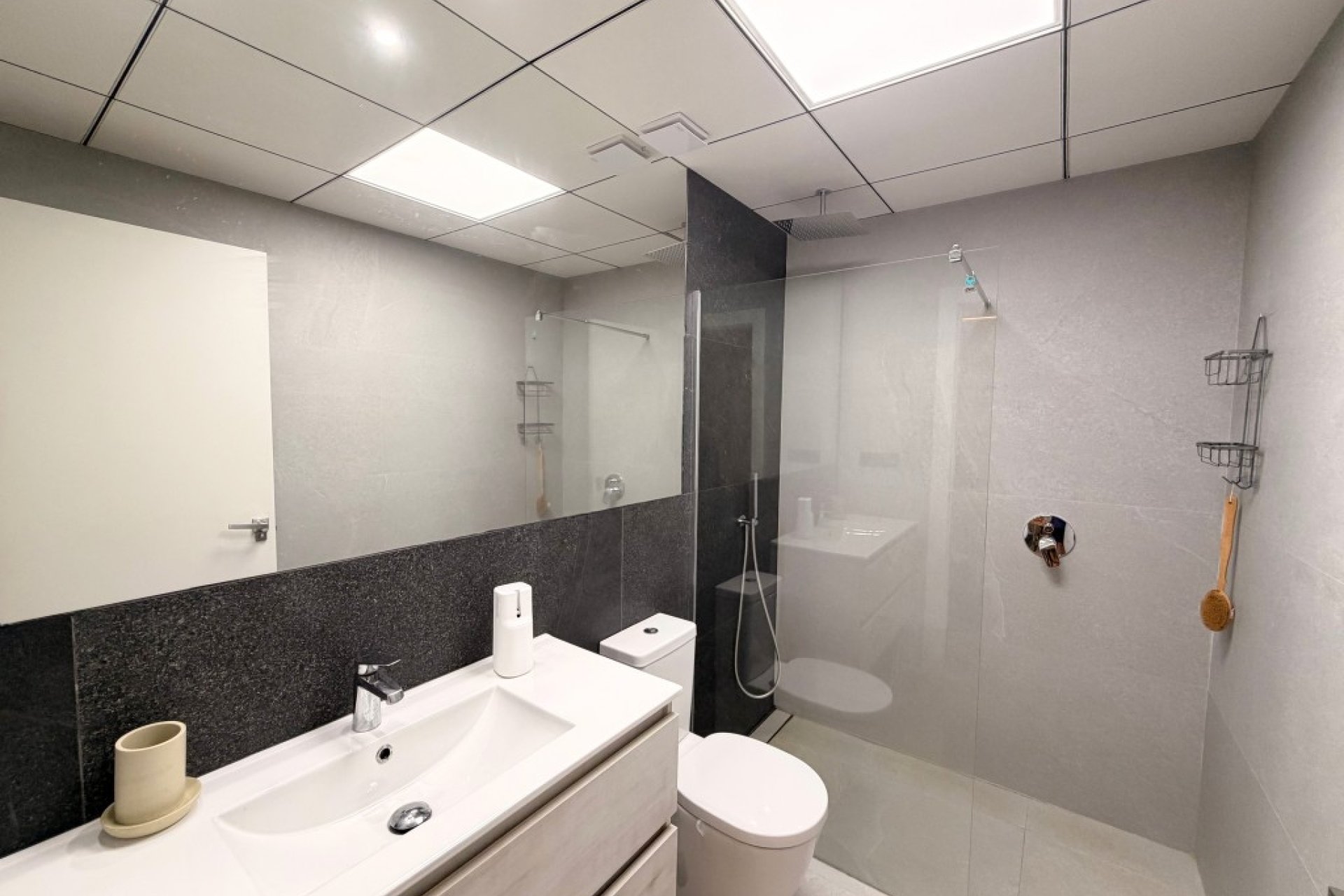 Herverkoop - Appartement -
Lo Crispin - Inland