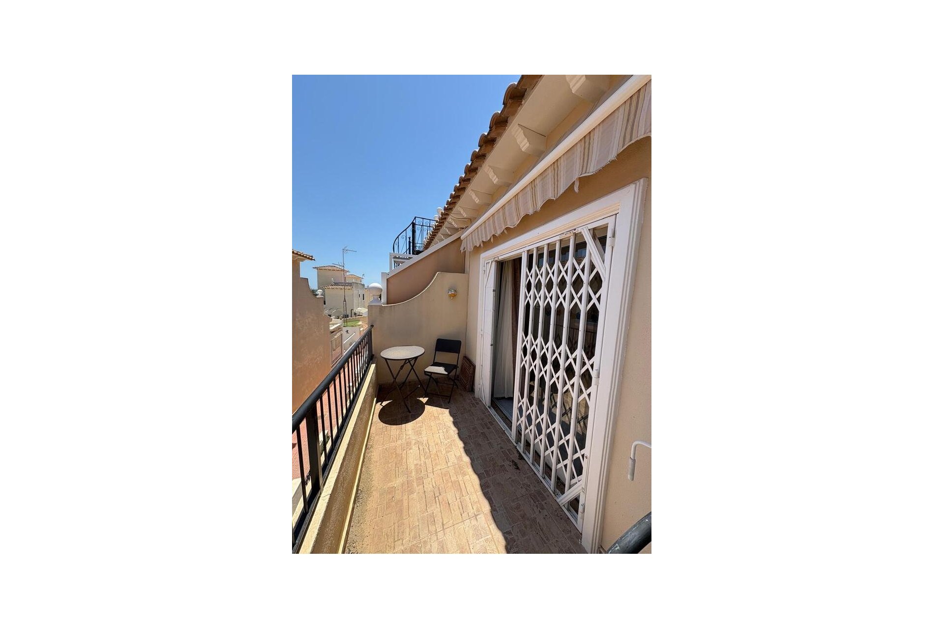 Herverkoop - Appartement -
Lo Pepin - Inland