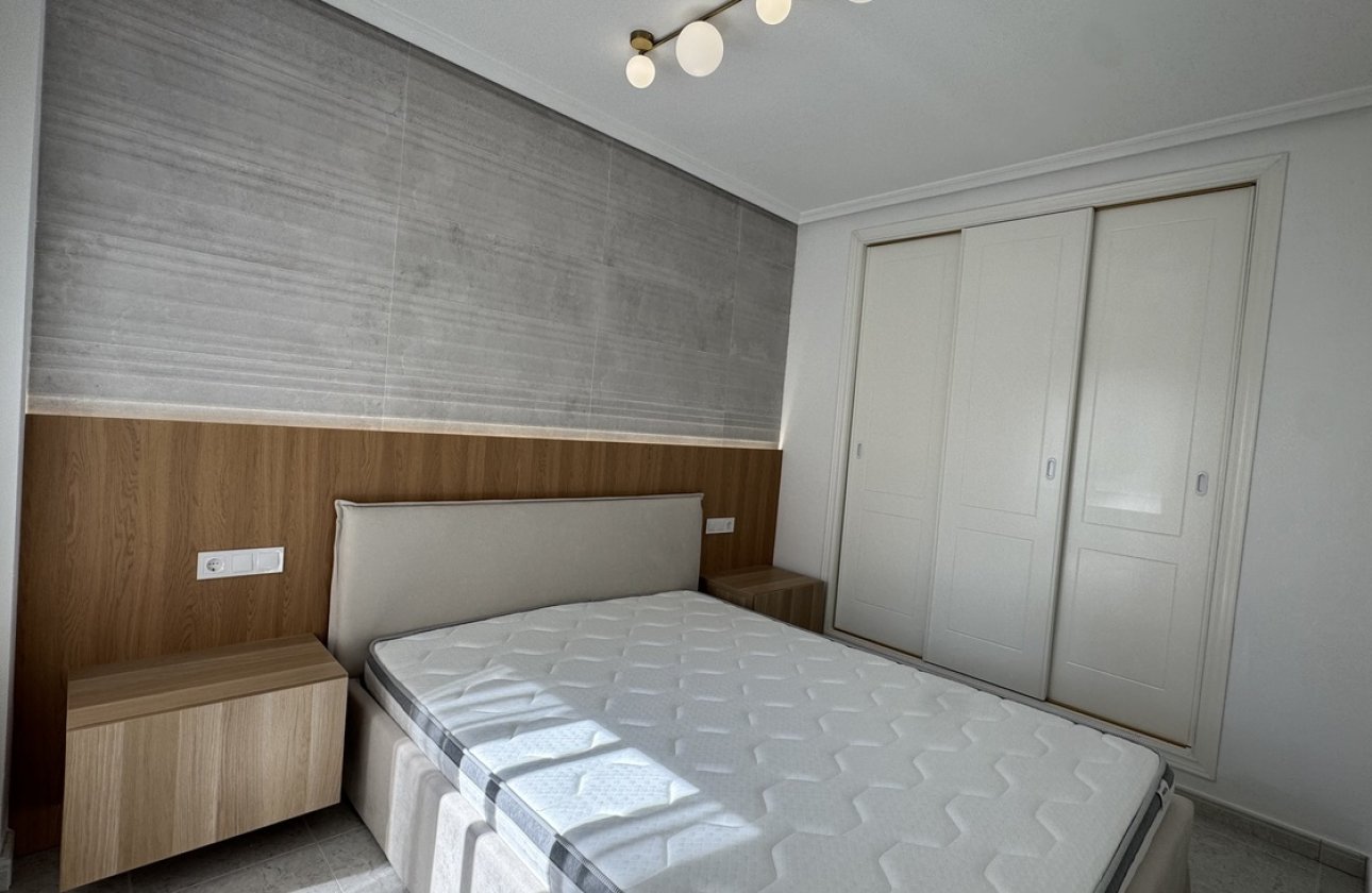 Herverkoop - Appartement -
Lomas De Campoamor - Costa Blanca