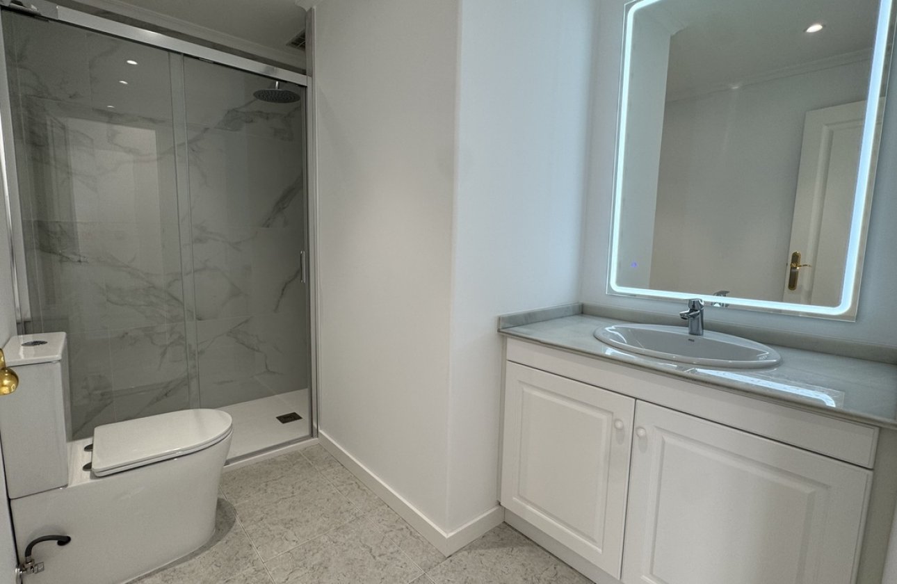 Herverkoop - Appartement -
Lomas De Campoamor - Costa Blanca