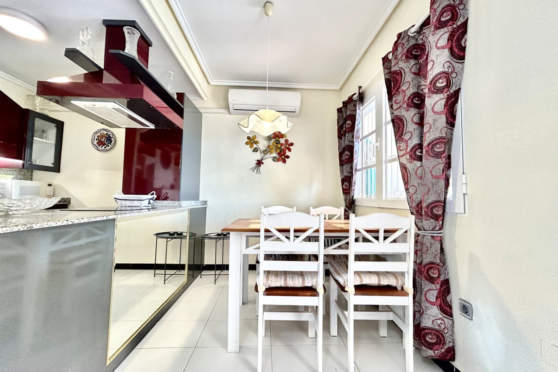 Herverkoop - Appartement -
Los Altos - Costa Blanca