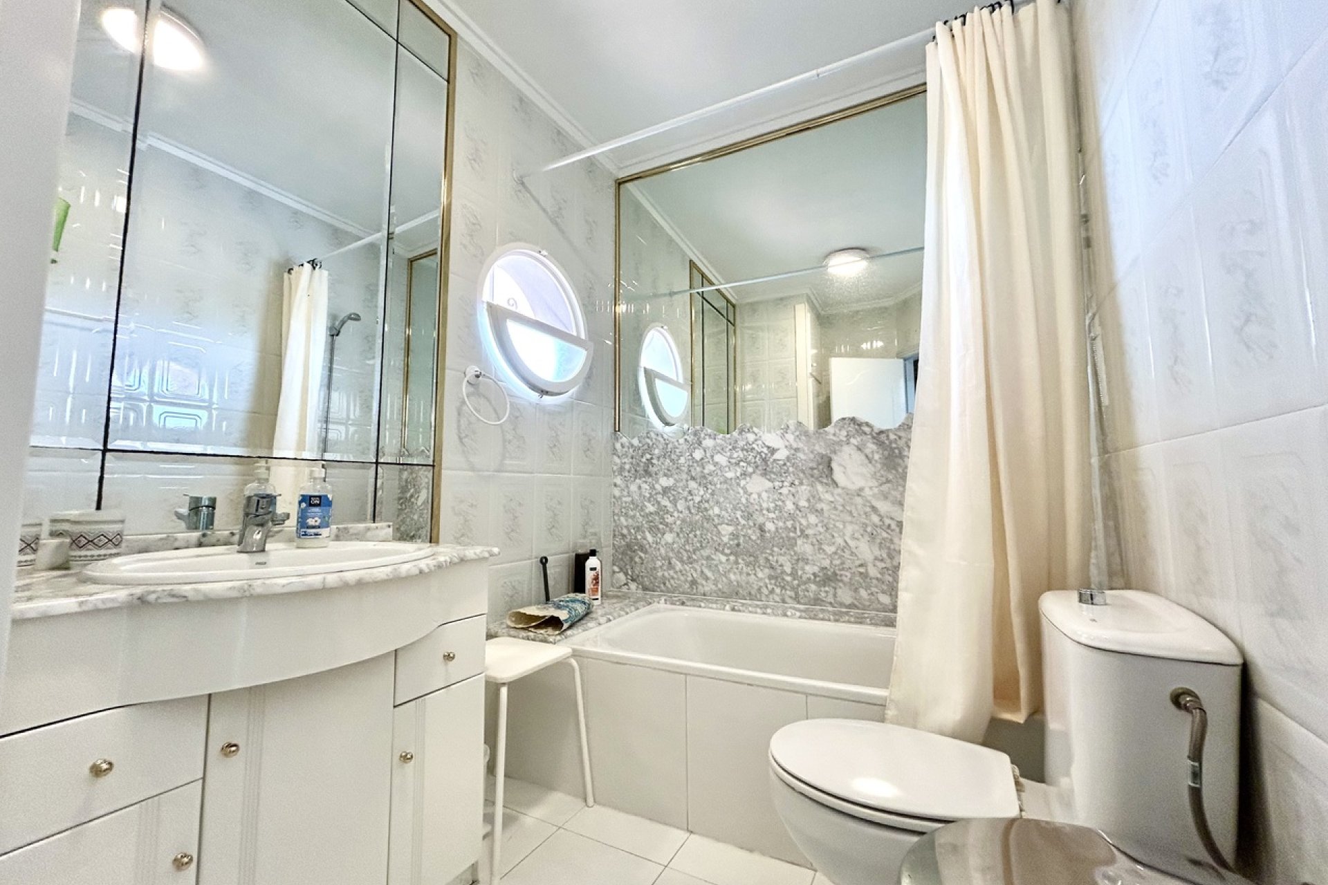 Herverkoop - Appartement -
Los Altos - Costa Blanca