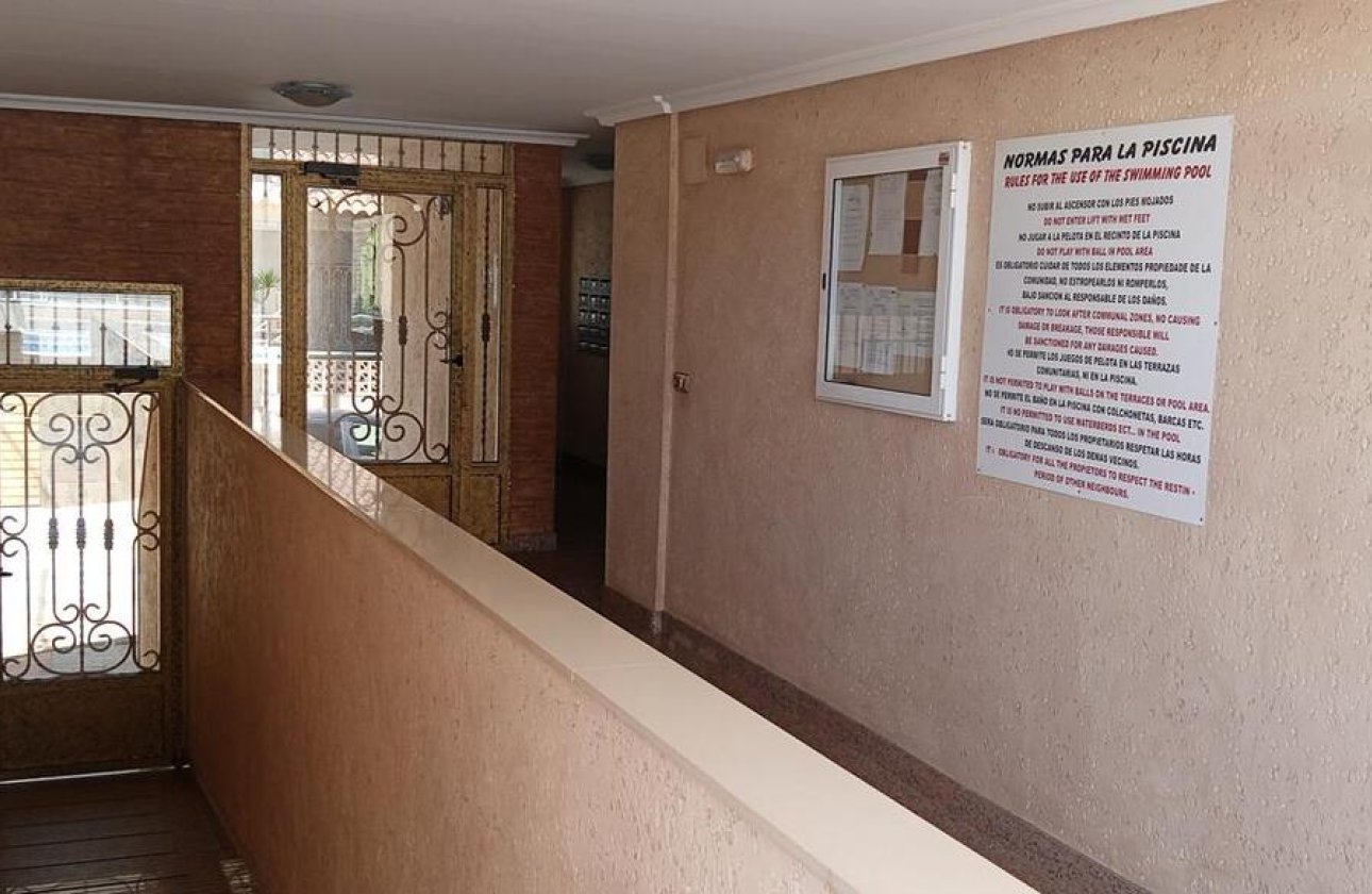 Herverkoop - Appartement -
Los Montesinos - PUEBLO CENTRO