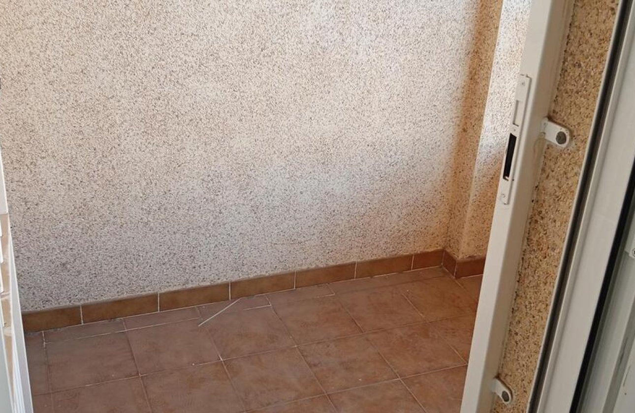Herverkoop - Appartement -
Los Montesinos - PUEBLO CENTRO