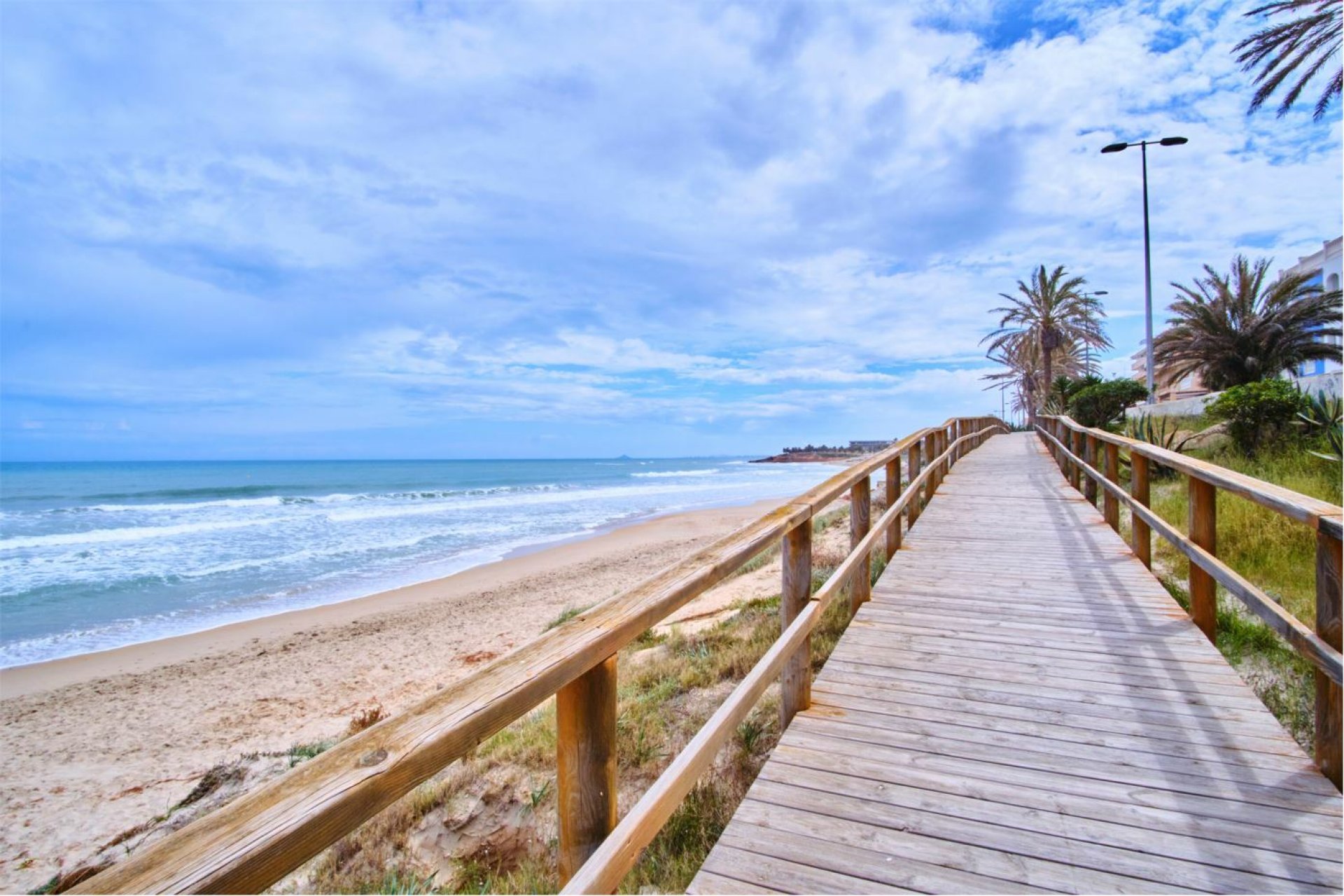 Herverkoop - Appartement -
Mil Palmeras - Costa Blanca