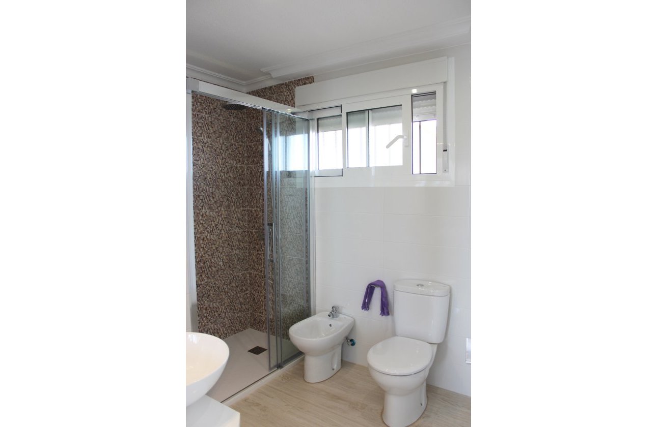 Herverkoop - Appartement -
Mil Palmeras - Costa Blanca