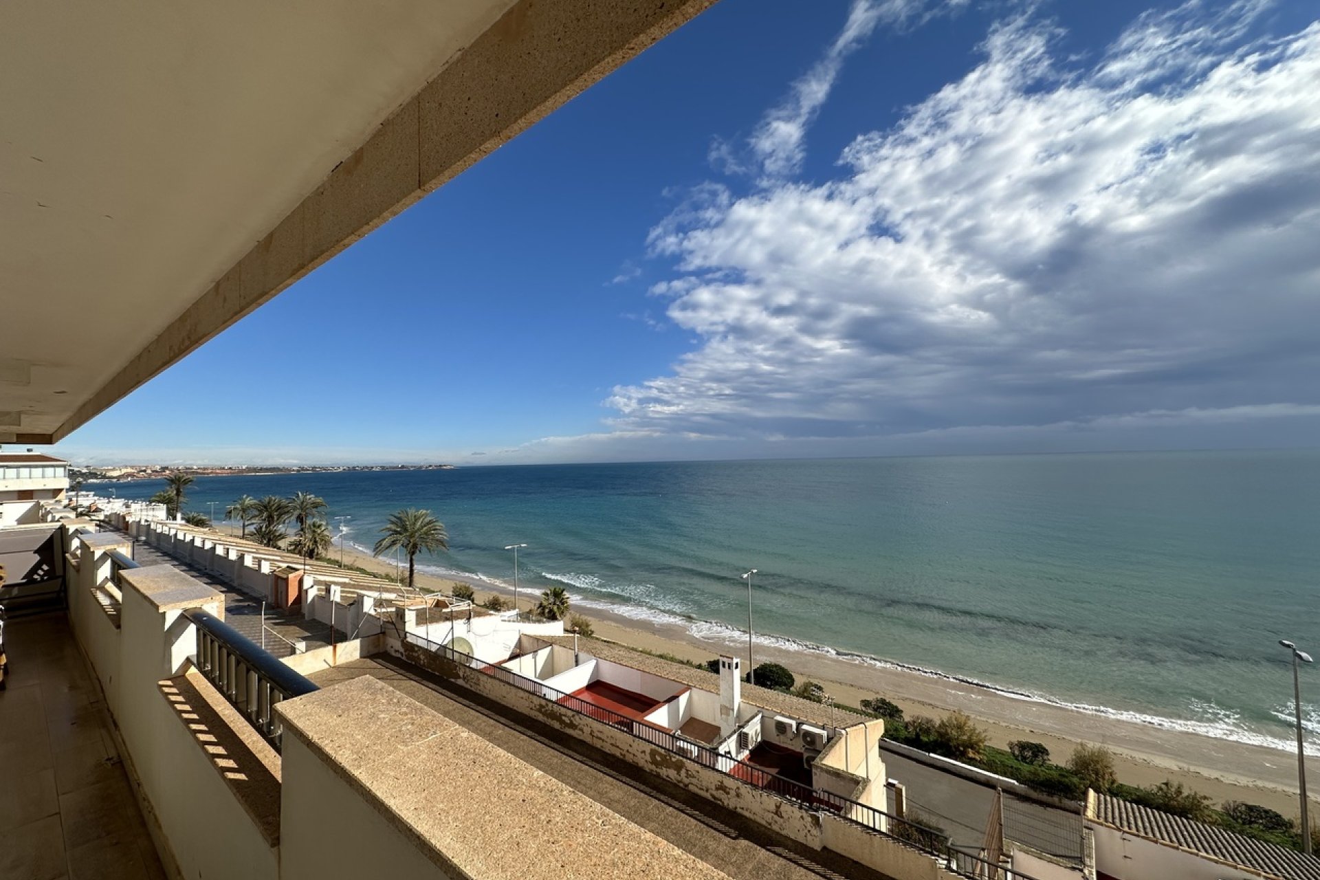 Herverkoop - Appartement -
Mil Palmeras - Costa Blanca