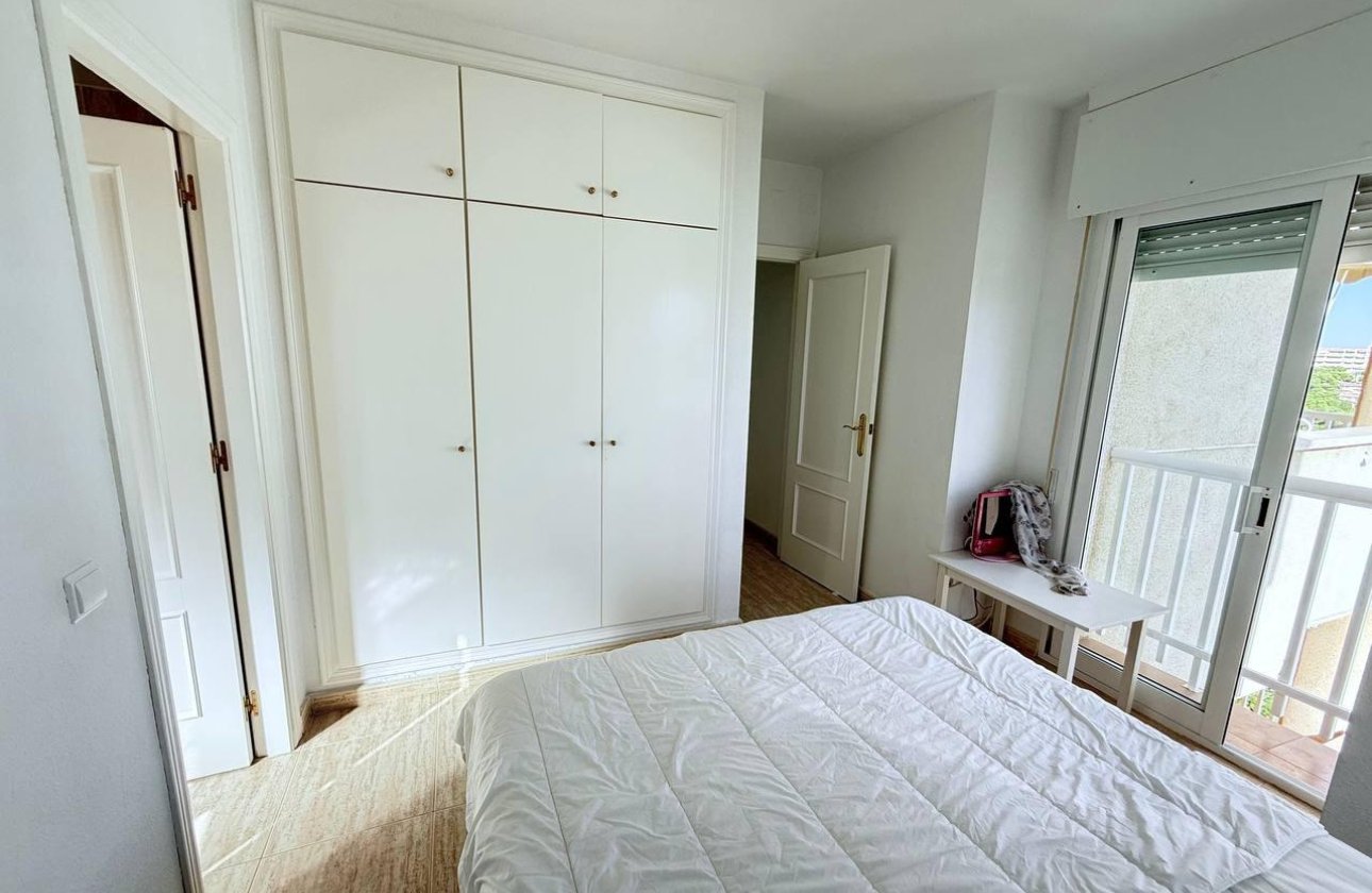 Herverkoop - Appartement -
Orihuela Costa - Campoamor