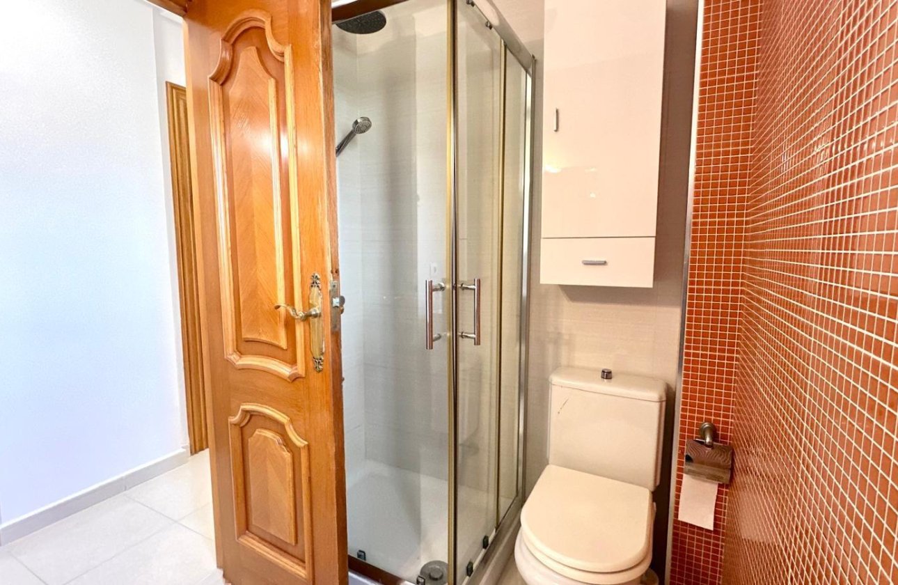 Herverkoop - Appartement -
Orihuela Costa - Campoamor