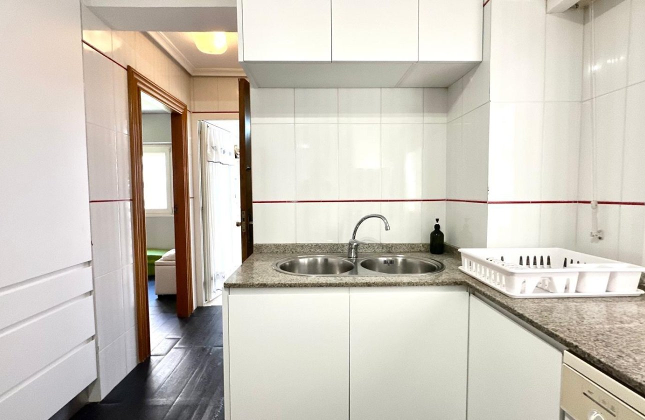 Herverkoop - Appartement -
Orihuela Costa - Campoamor