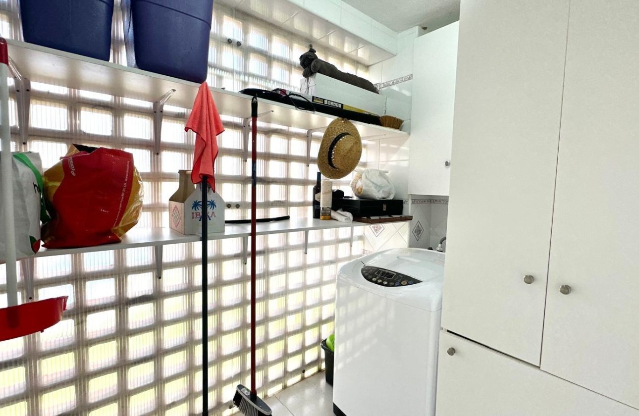 Herverkoop - Appartement -
Orihuela Costa - Campoamor