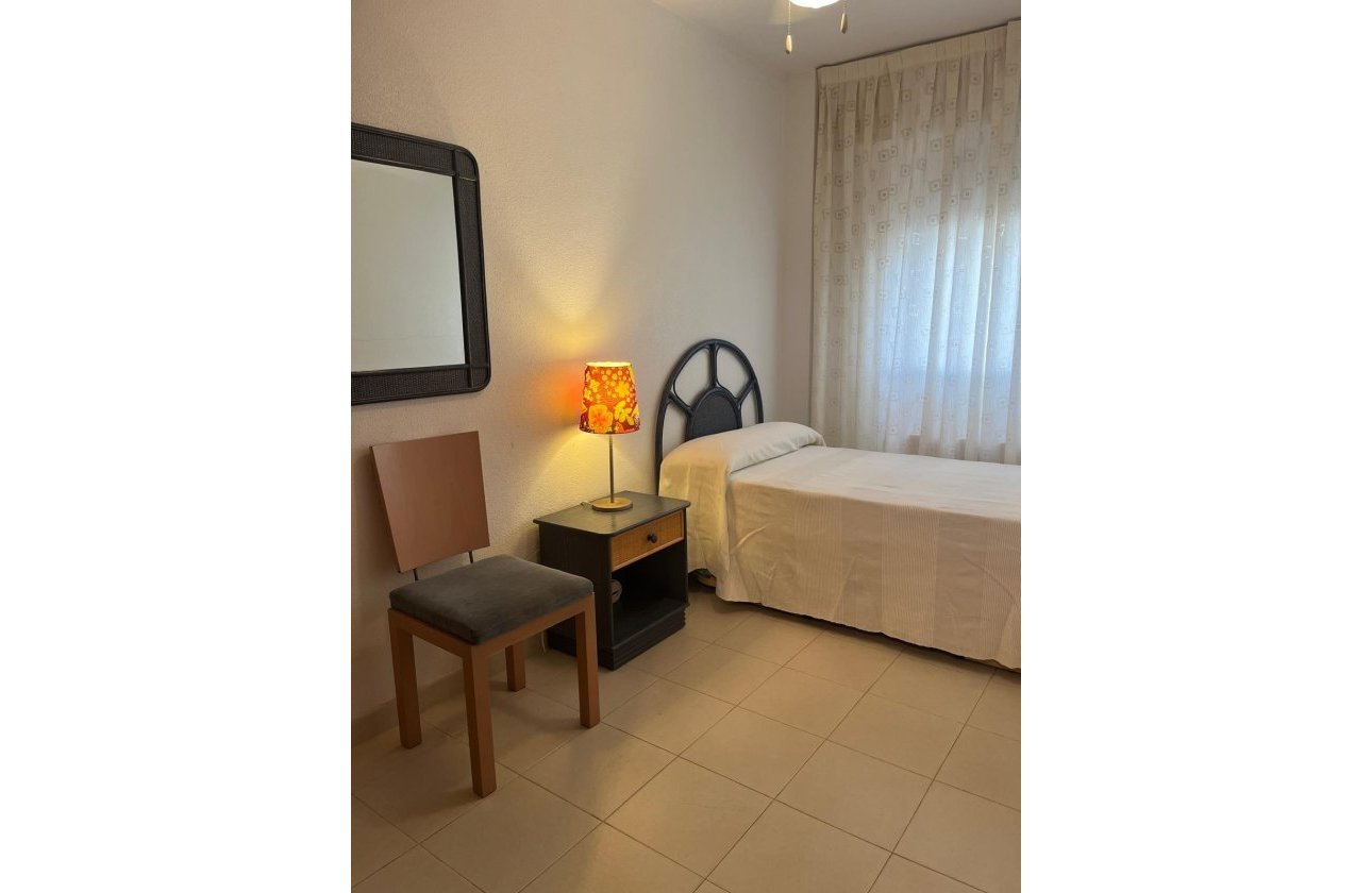 Herverkoop - Appartement -
Orihuela Costa - Campoamor