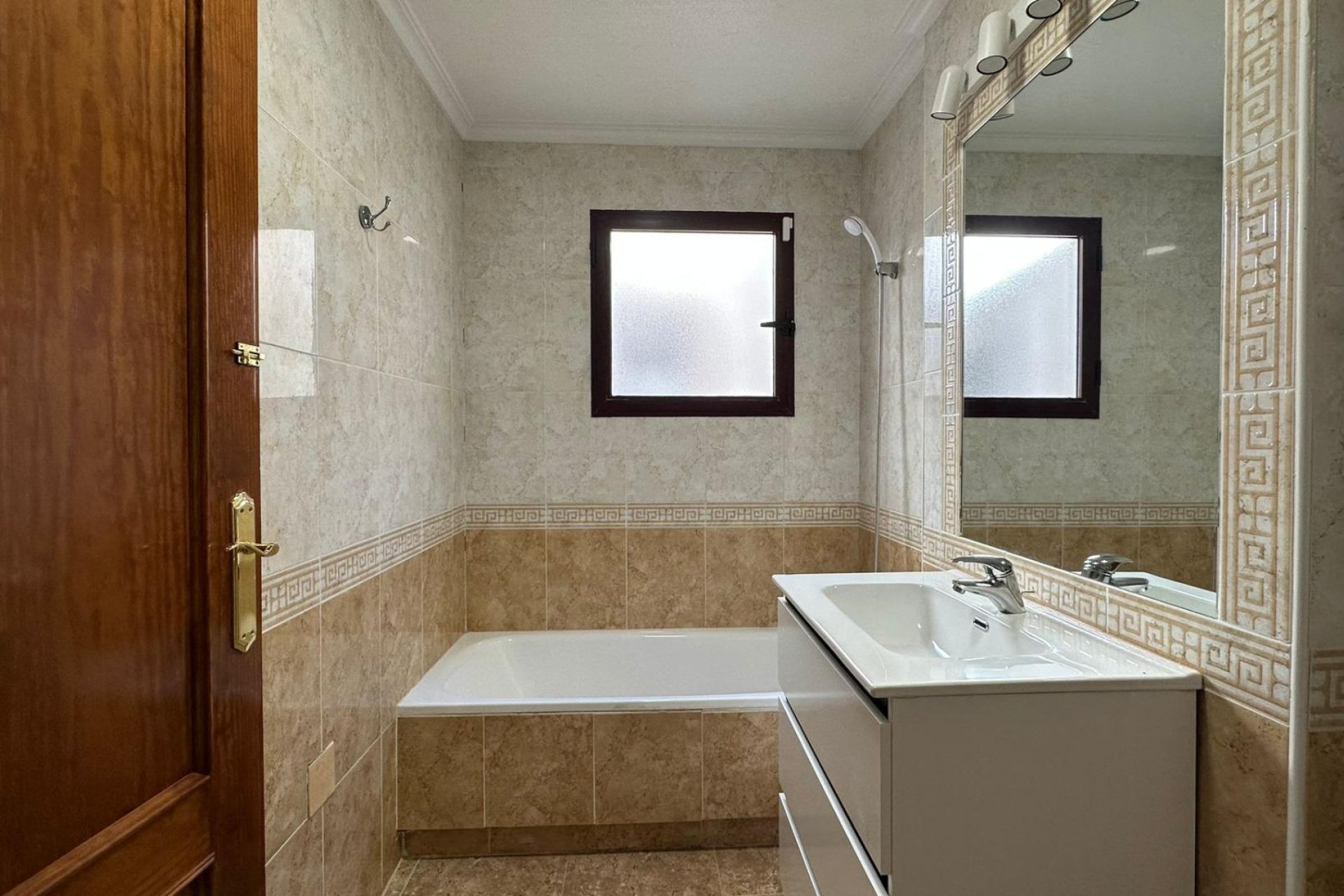 Herverkoop - Appartement -
Orihuela Costa - Campoamor