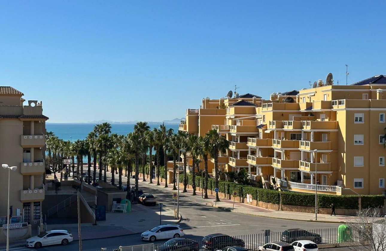 Herverkoop - Appartement -
Orihuela Costa - Campoamor