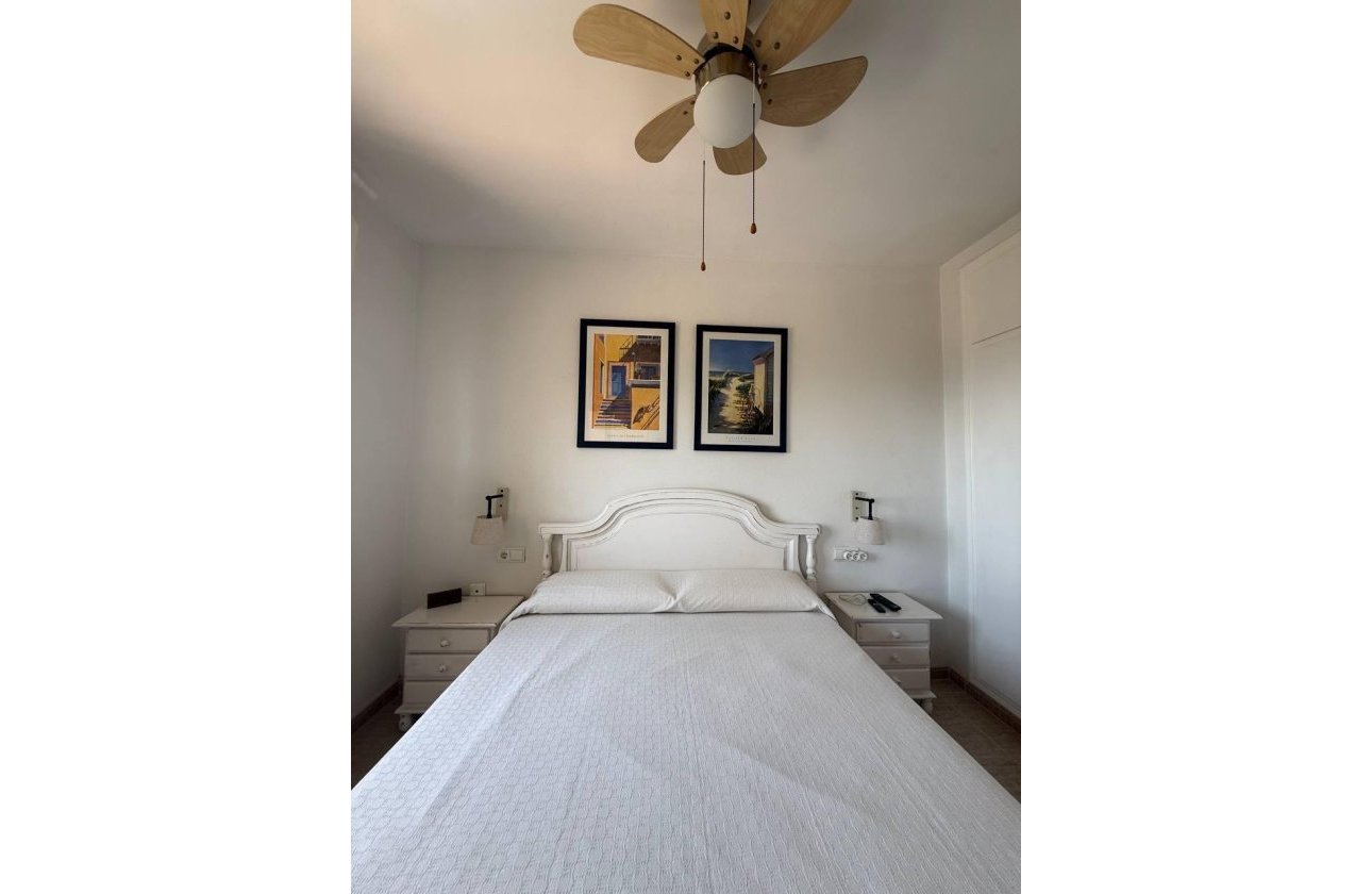 Herverkoop - Appartement -
Orihuela Costa - Campoamor
