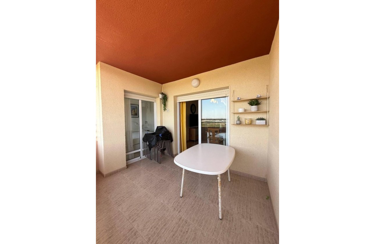 Herverkoop - Appartement -
Orihuela Costa - Campoamor