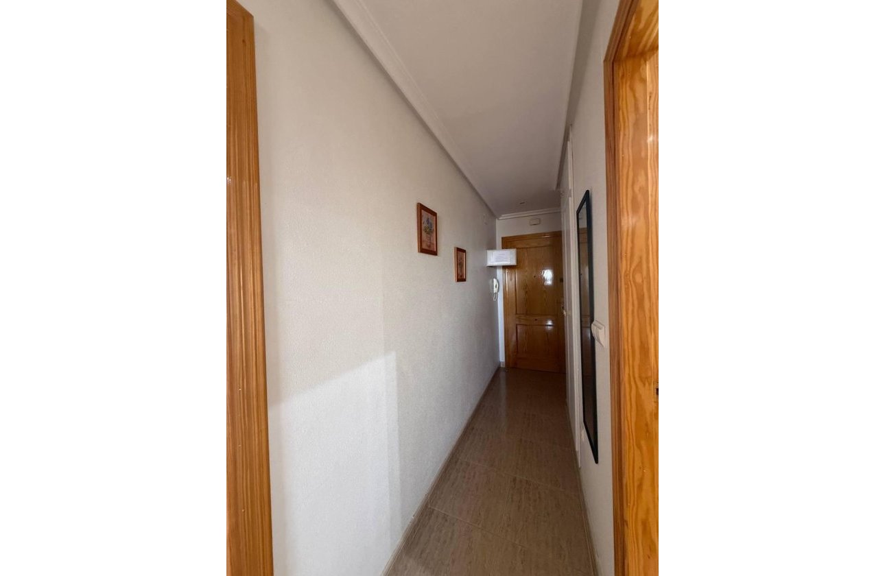 Herverkoop - Appartement -
Orihuela Costa - Campoamor