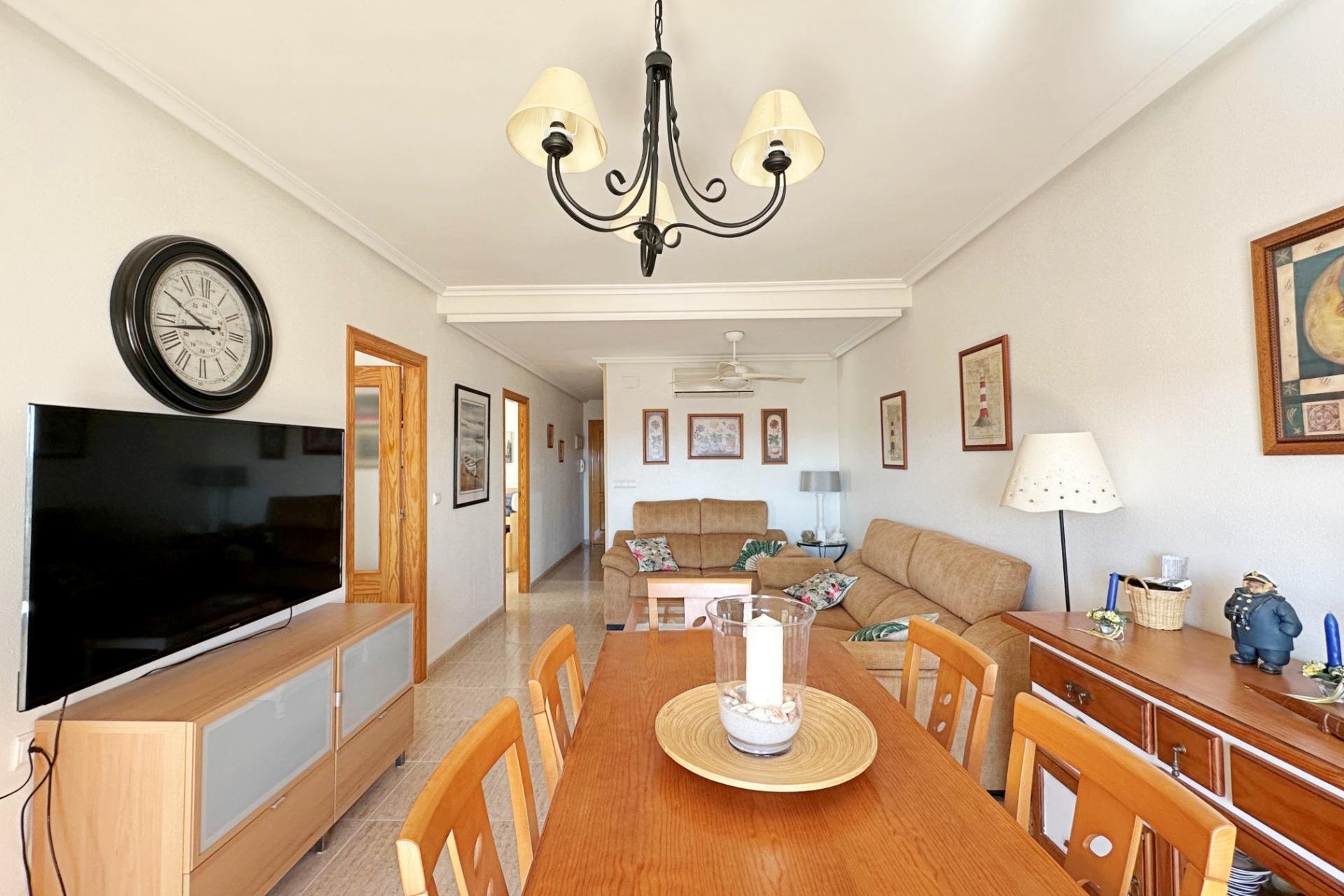 Herverkoop - Appartement -
Orihuela Costa - Campoamor