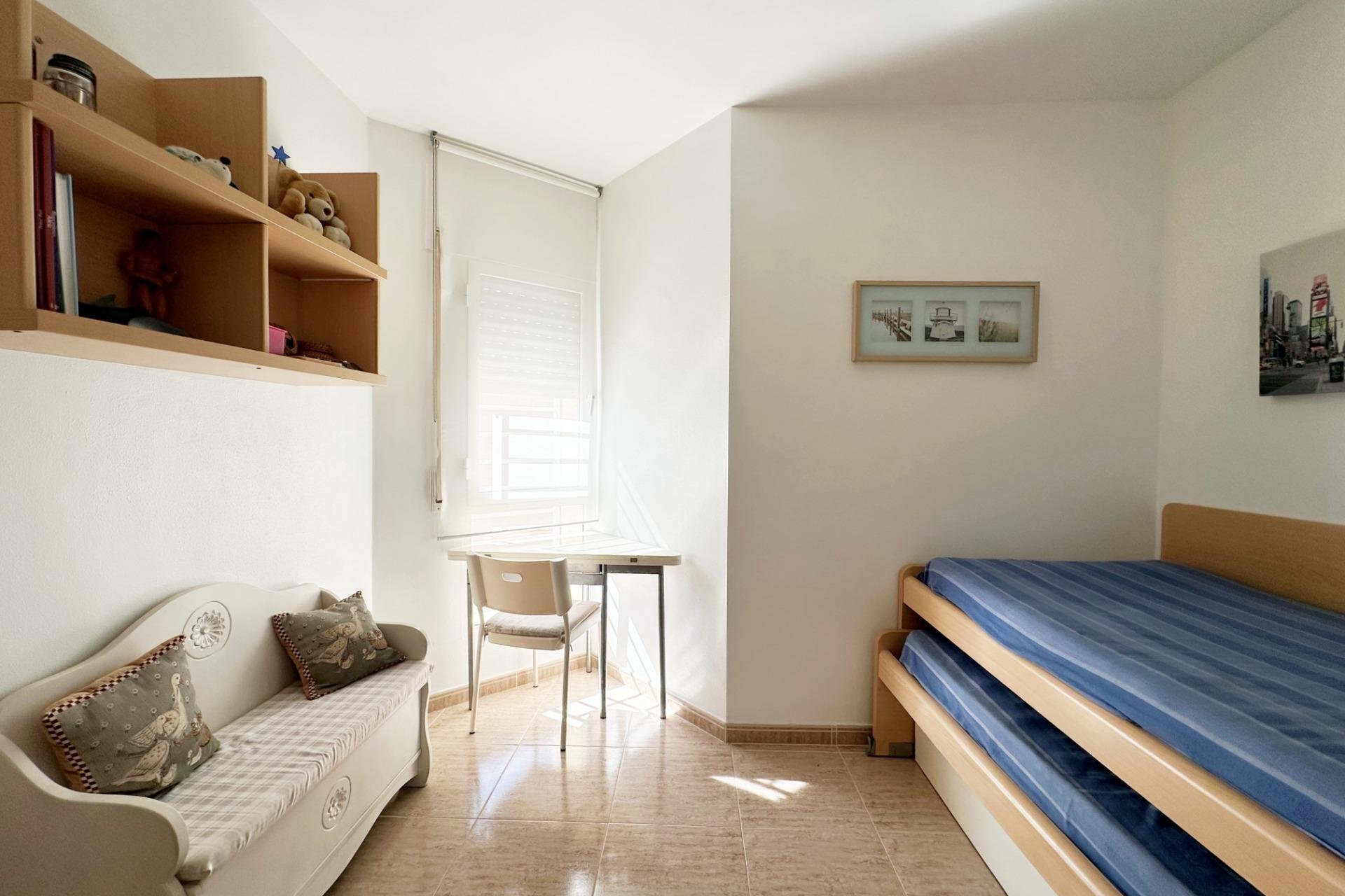 Herverkoop - Appartement -
Orihuela Costa - Campoamor