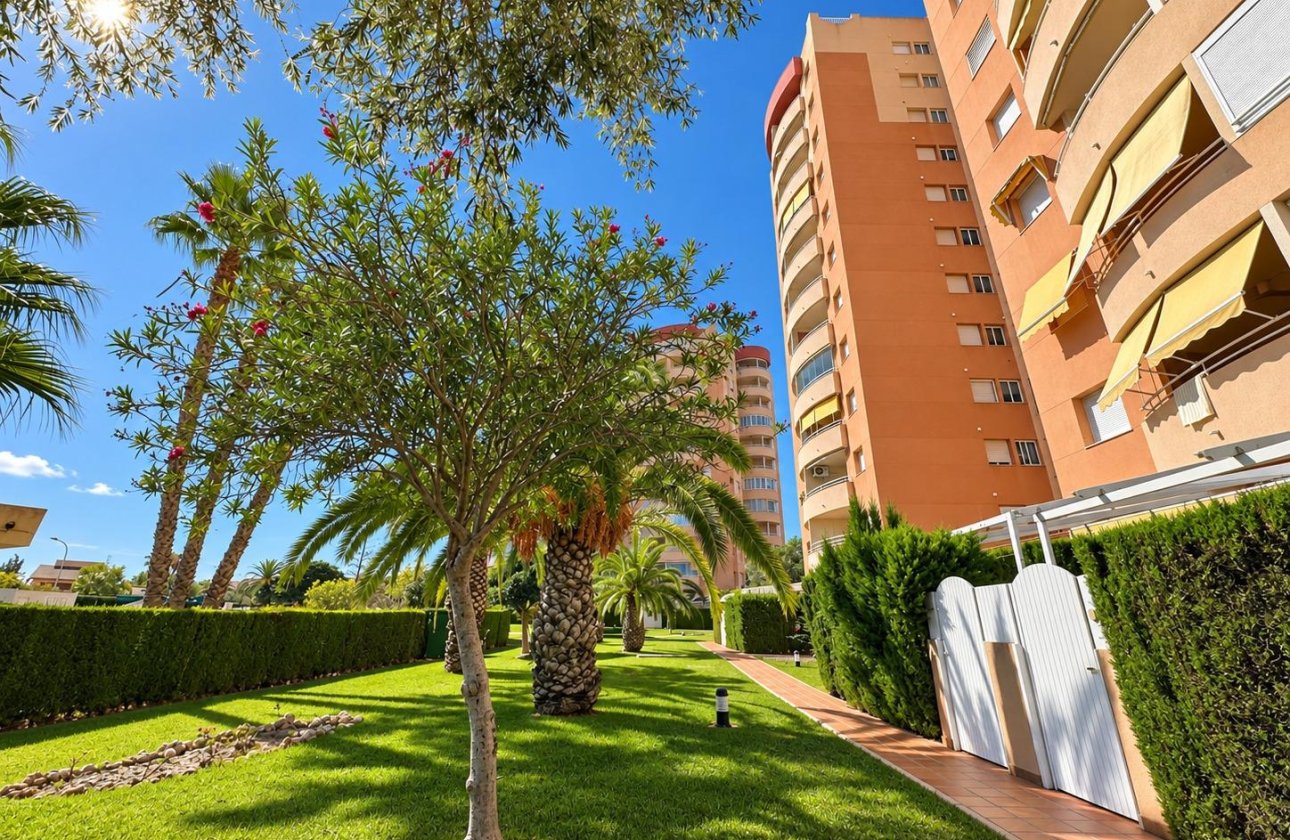Herverkoop - Appartement -
Orihuela Costa - Campoamor