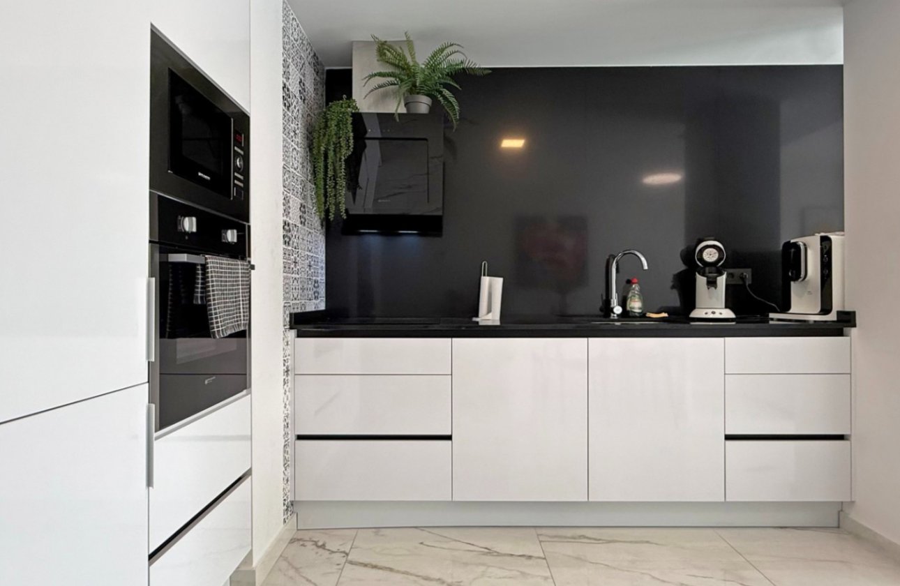 Herverkoop - Appartement -
Orihuela Costa - Costa Blanca