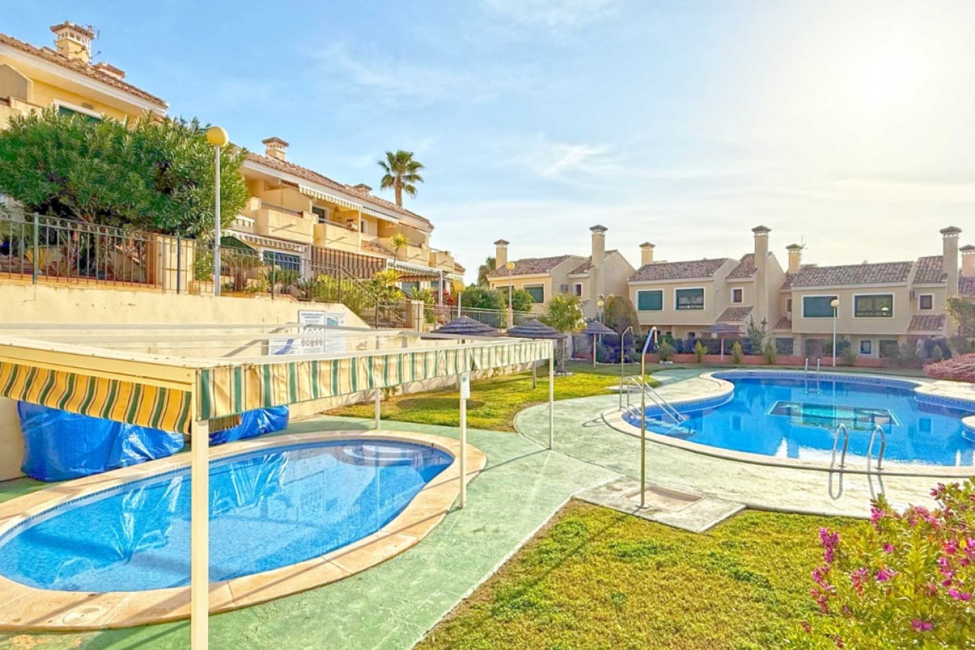 Herverkoop - Appartement -
Orihuela Costa - Costa Blanca