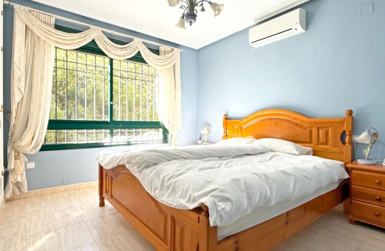 Herverkoop - Appartement -
Orihuela Costa - Costa Blanca