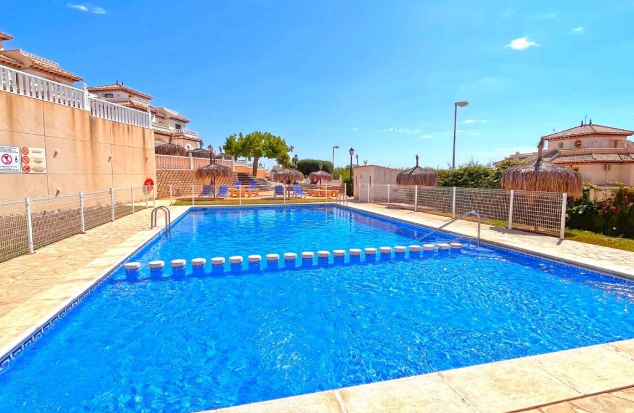 Herverkoop - Appartement -
Orihuela Costa - Costa Blanca