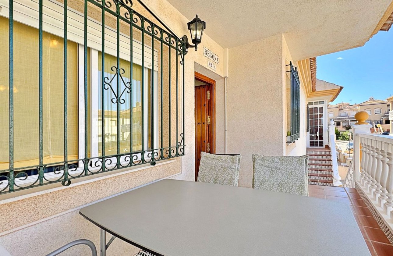 Herverkoop - Appartement -
Orihuela Costa - Costa Blanca