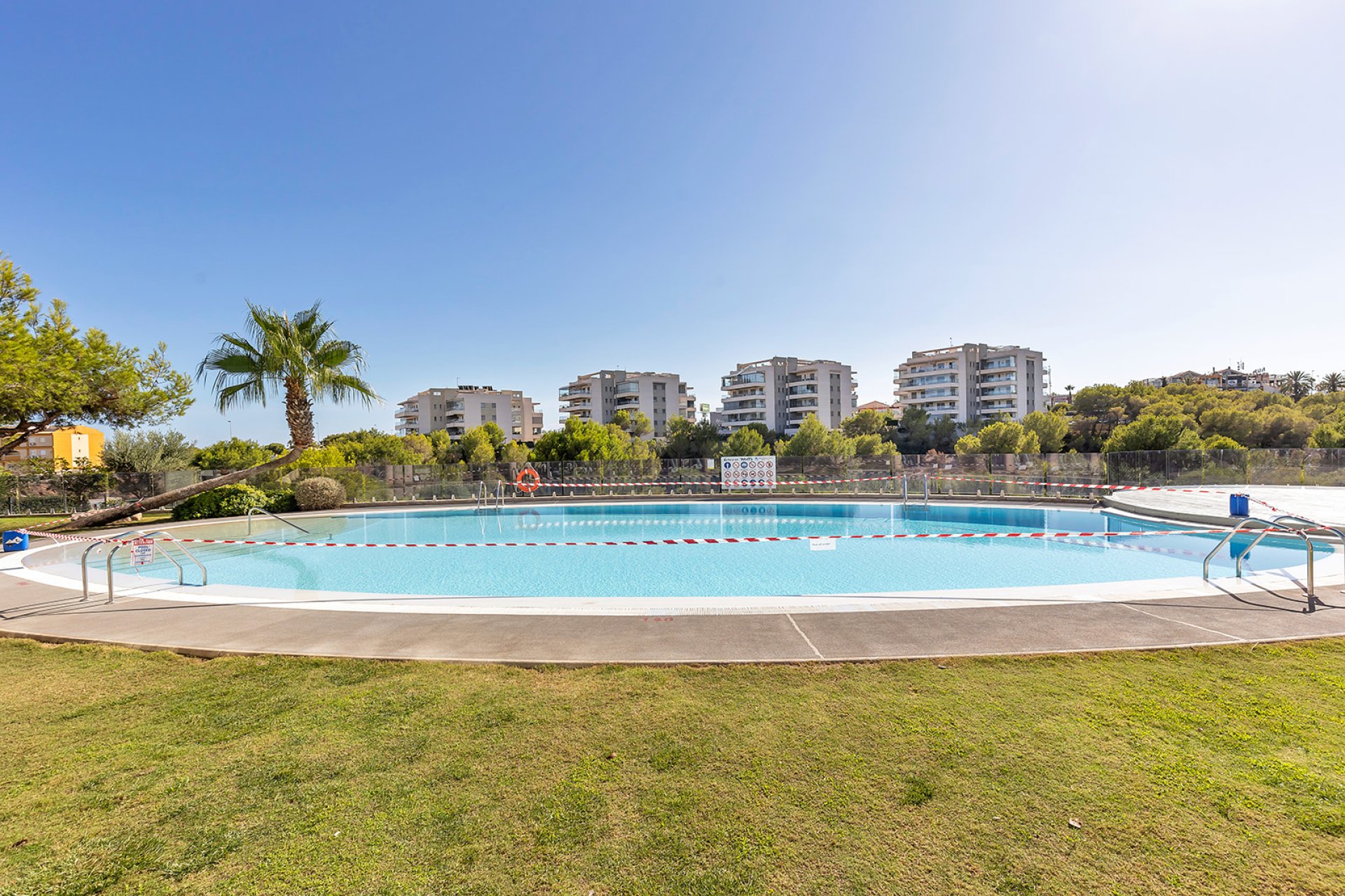 Herverkoop - Appartement -
Orihuela Costa - Costa Blanca
