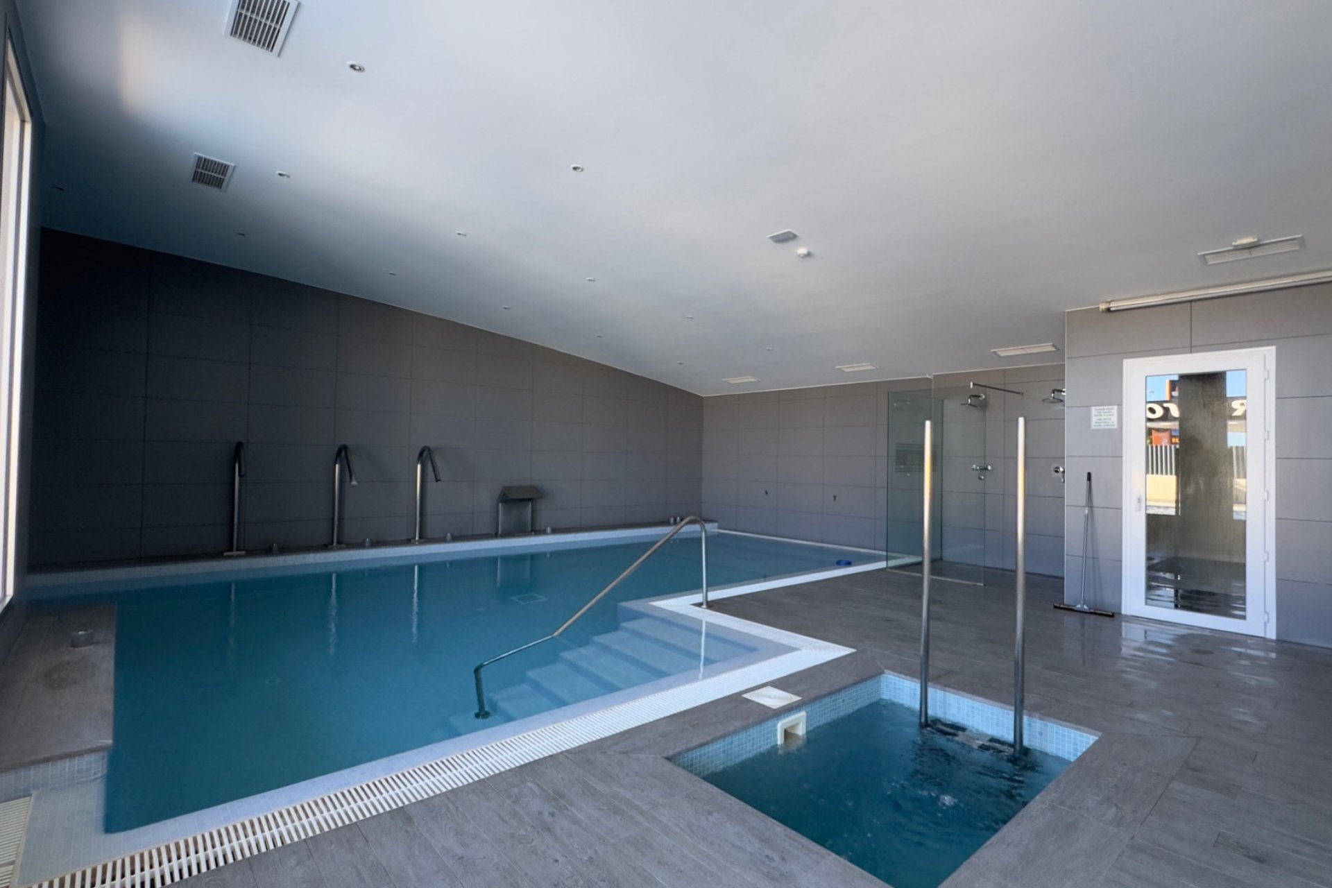 Herverkoop - Appartement -
Orihuela Costa - Costa Blanca