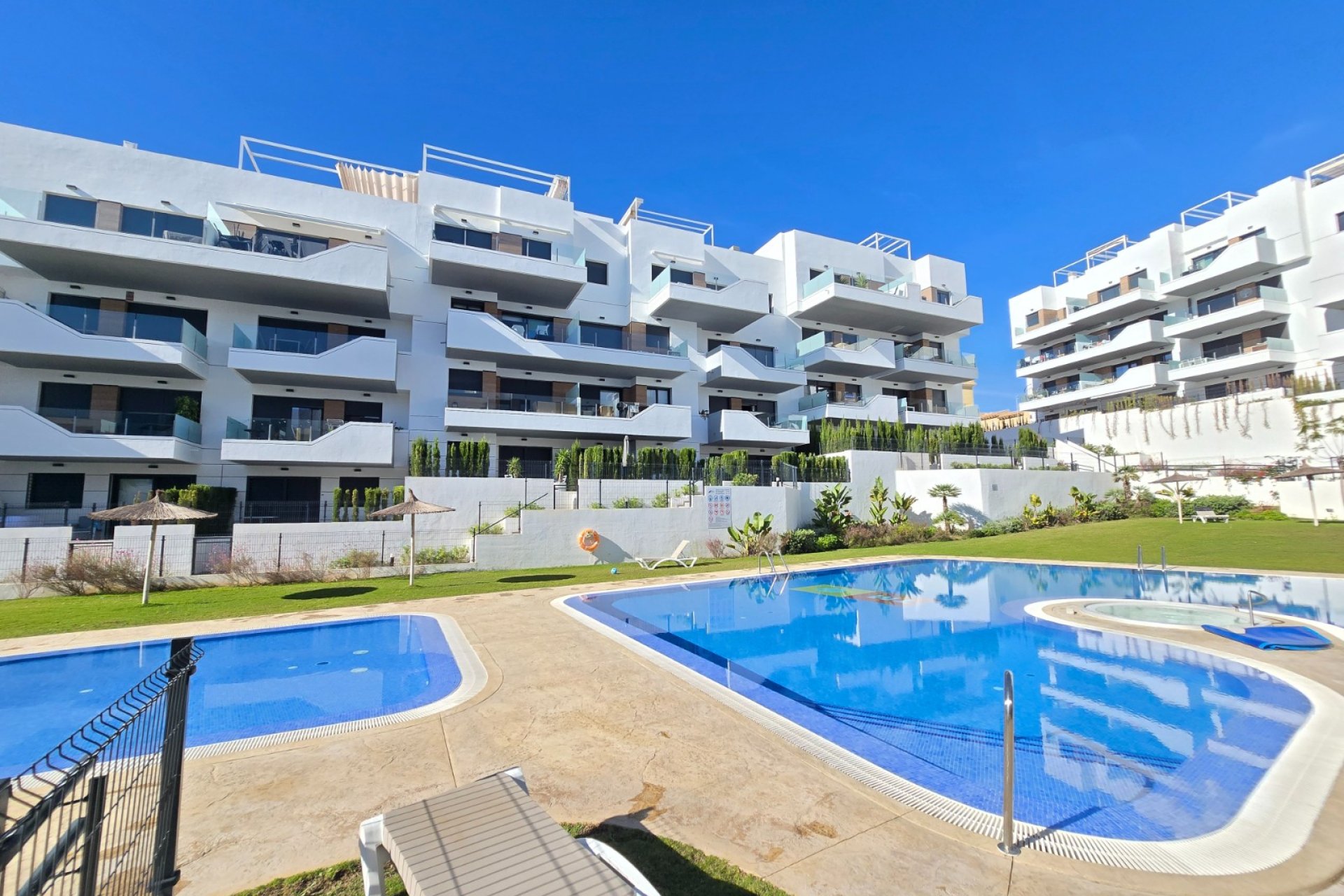Herverkoop - Appartement -
Orihuela Costa - Costa Blanca
