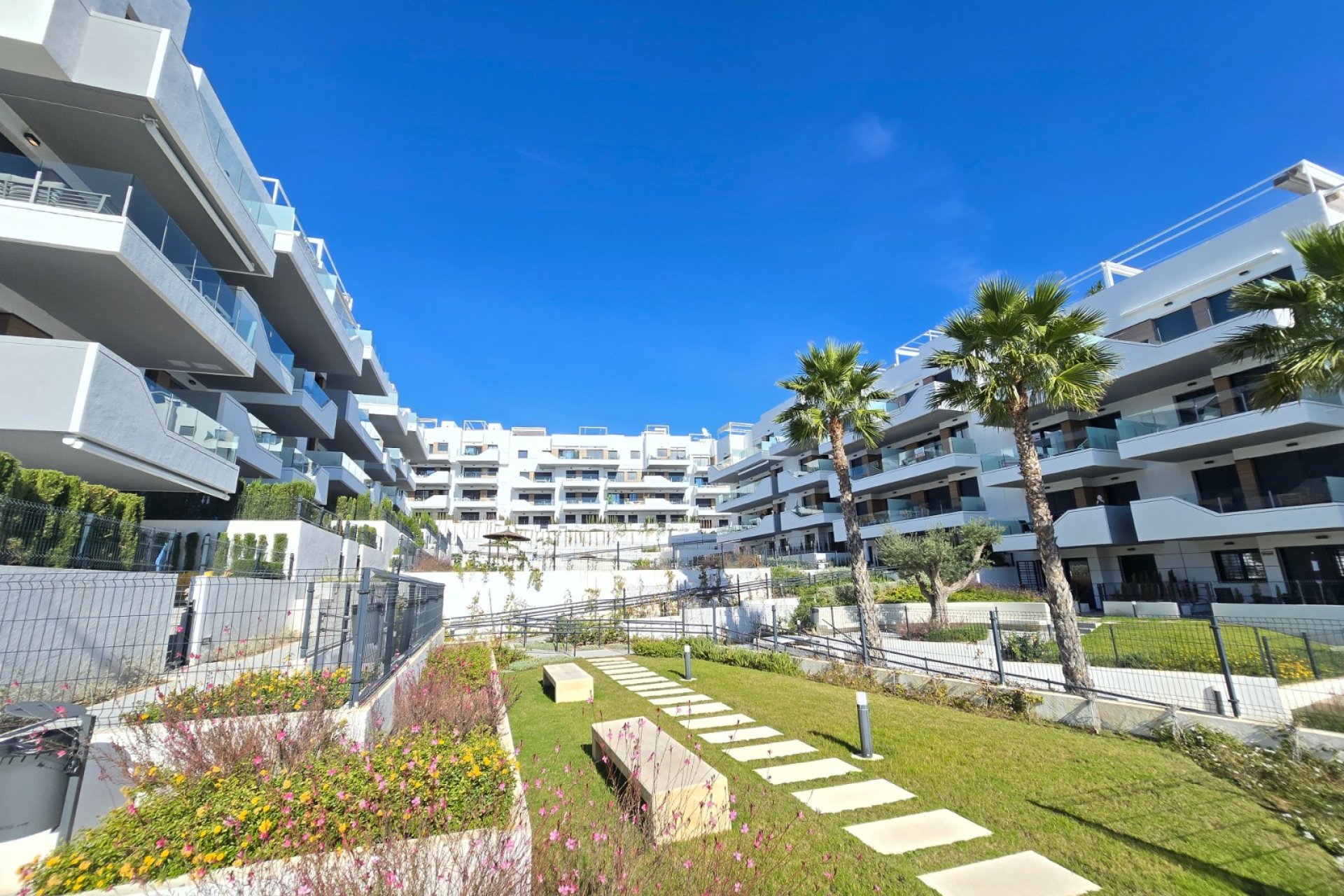 Herverkoop - Appartement -
Orihuela Costa - Costa Blanca