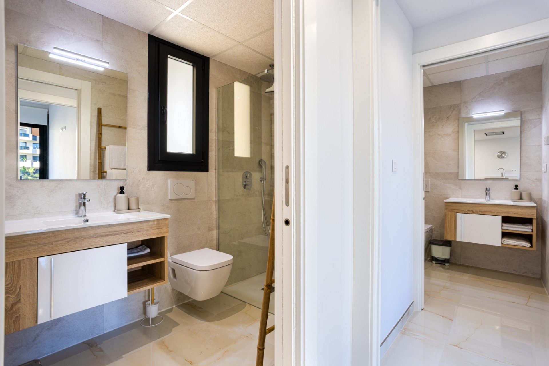 Herverkoop - Appartement -
Orihuela Costa - Costa Blanca