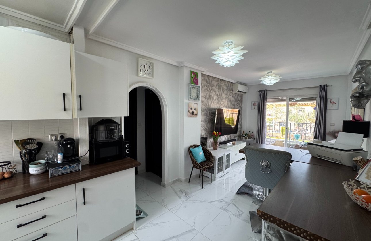 Herverkoop - Appartement -
Orihuela Costa - Costa Blanca