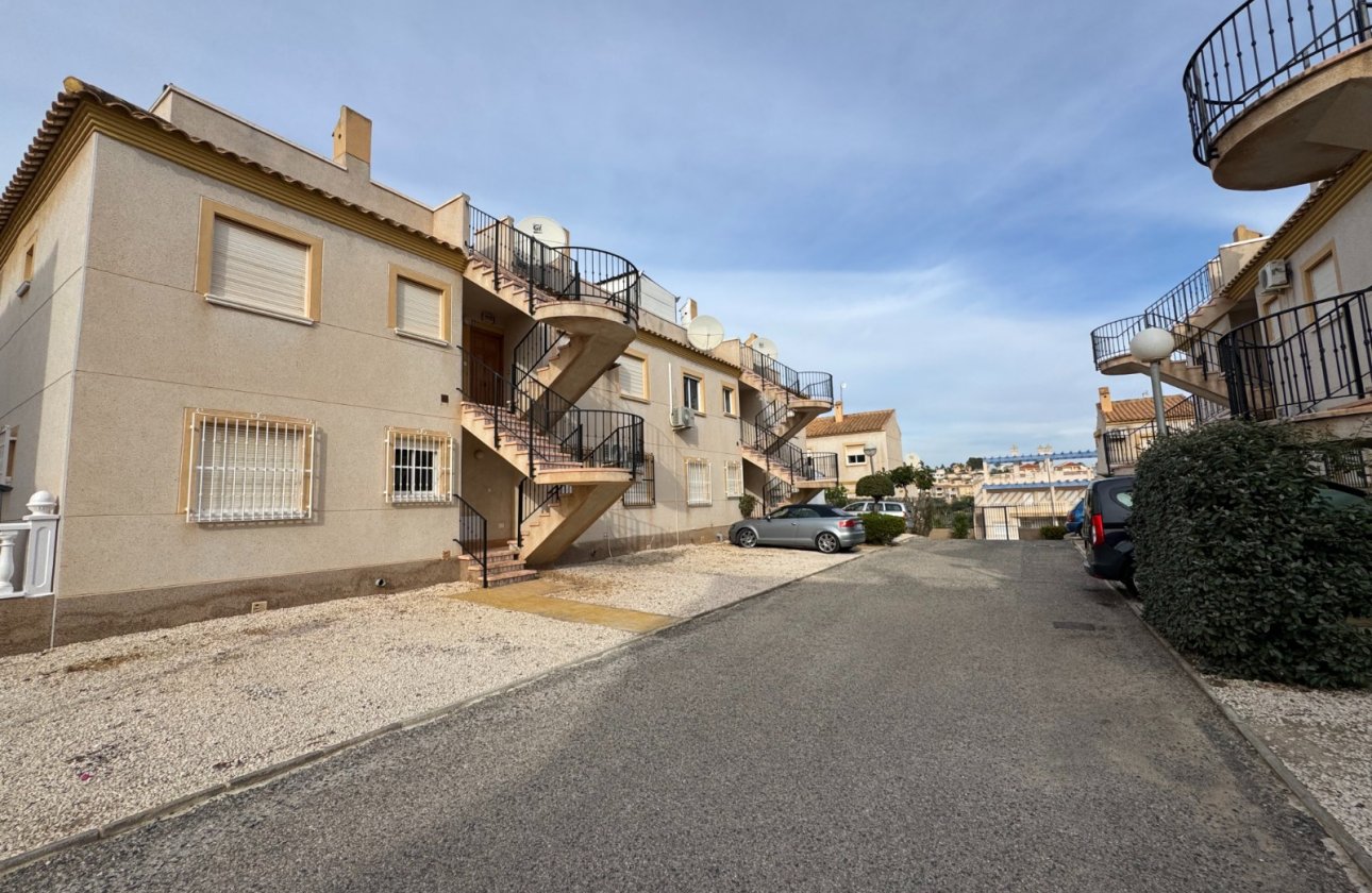 Herverkoop - Appartement -
Orihuela Costa - Costa Blanca