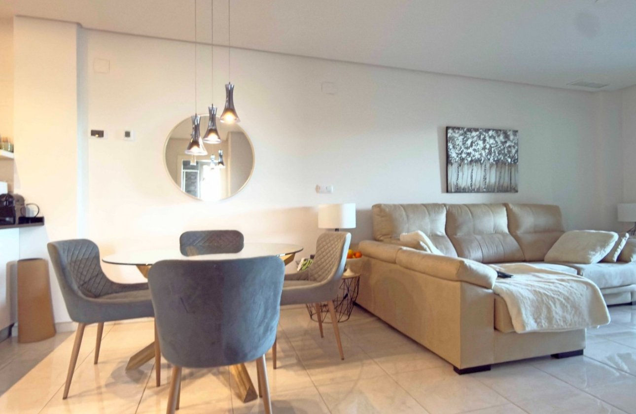 Herverkoop - Appartement -
Orihuela Costa - Costa Blanca