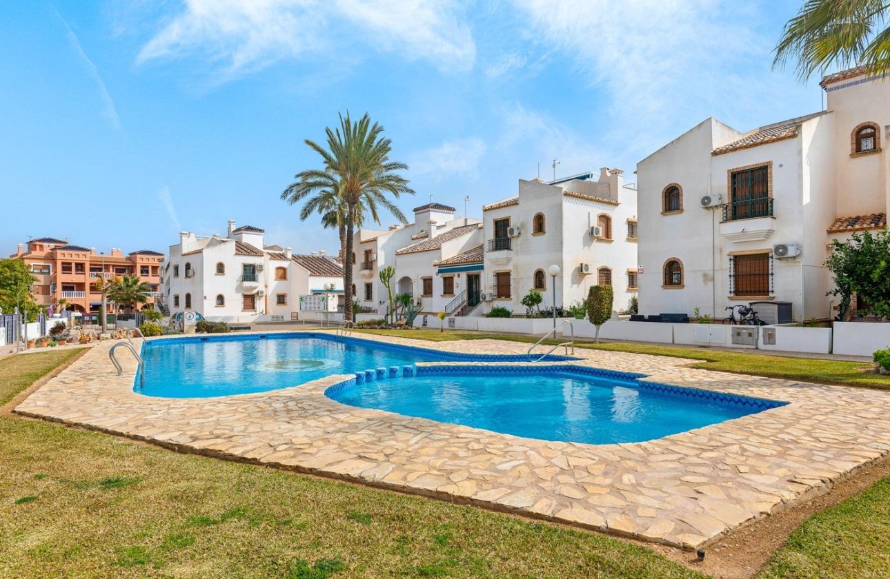 Herverkoop - Appartement -
Orihuela Costa - Costa Blanca