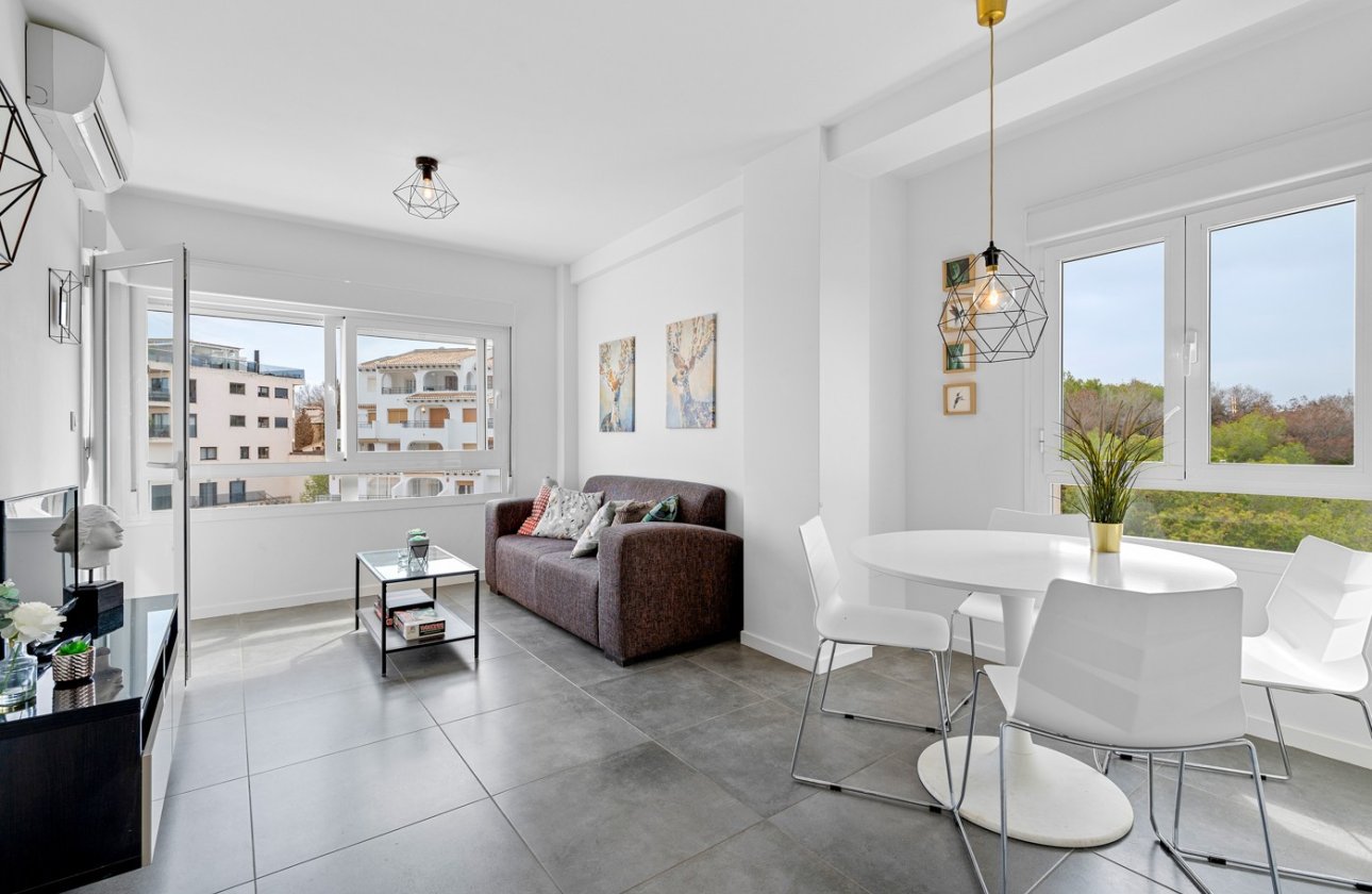 Herverkoop - Appartement -
Orihuela Costa - Costa Blanca