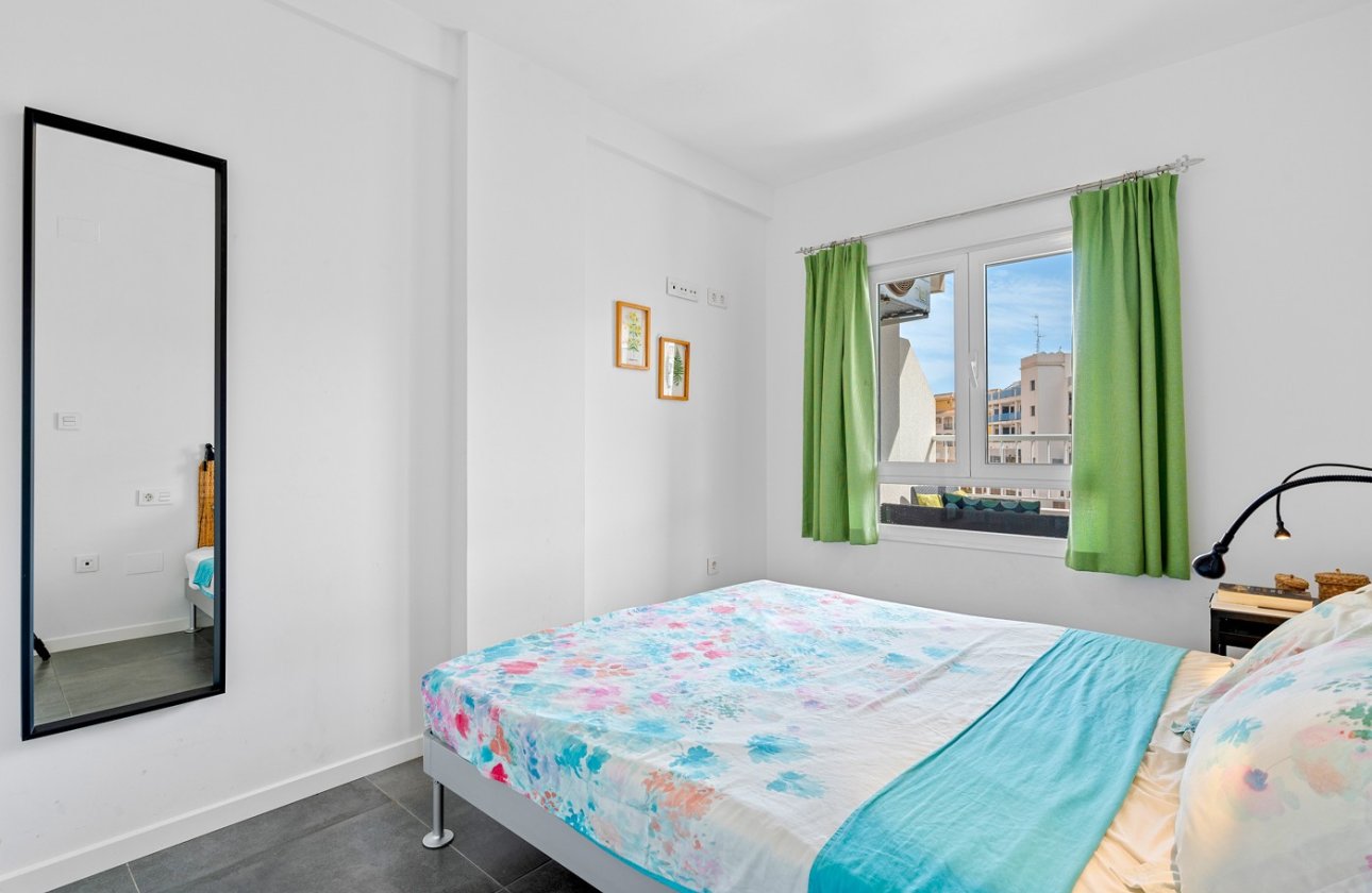 Herverkoop - Appartement -
Orihuela Costa - Costa Blanca