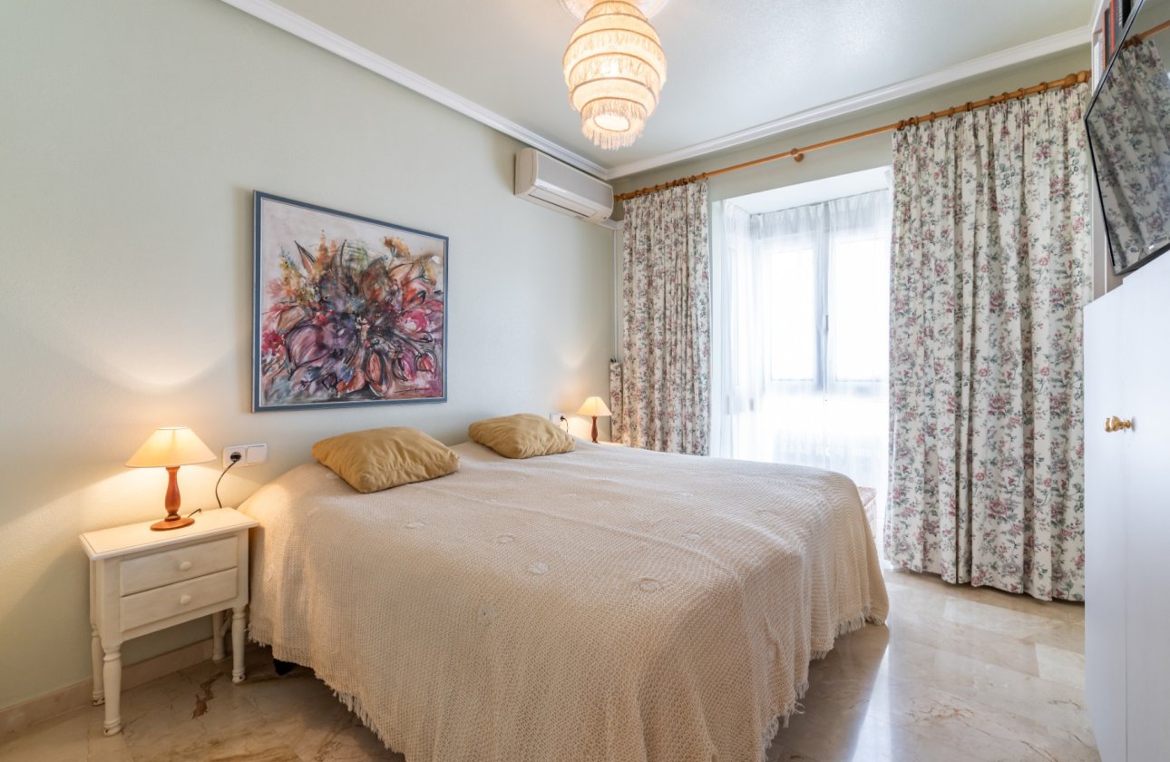 Herverkoop - Appartement -
Orihuela Costa - Costa Blanca