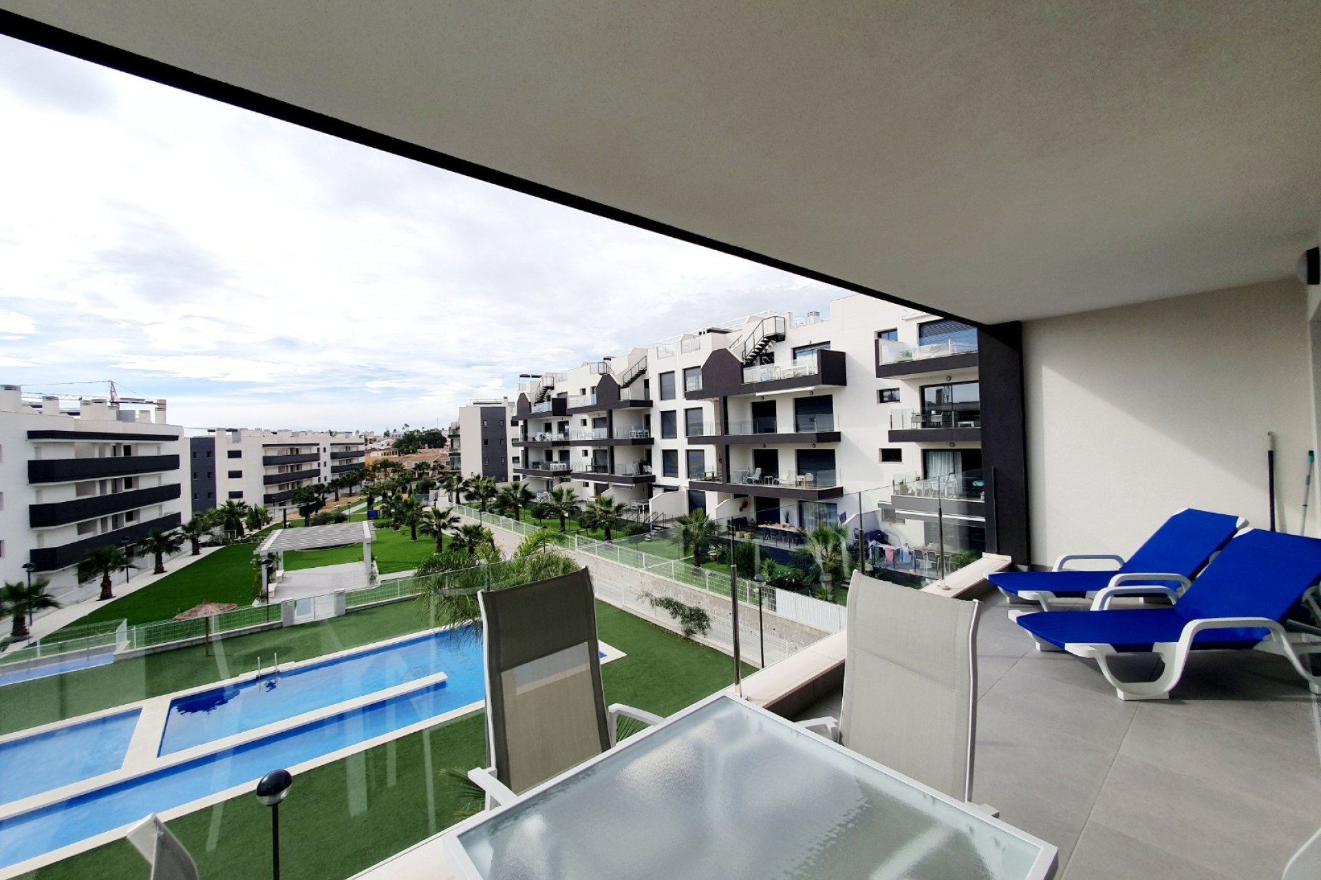 Herverkoop - Appartement -
Orihuela Costa - Costa Blanca
