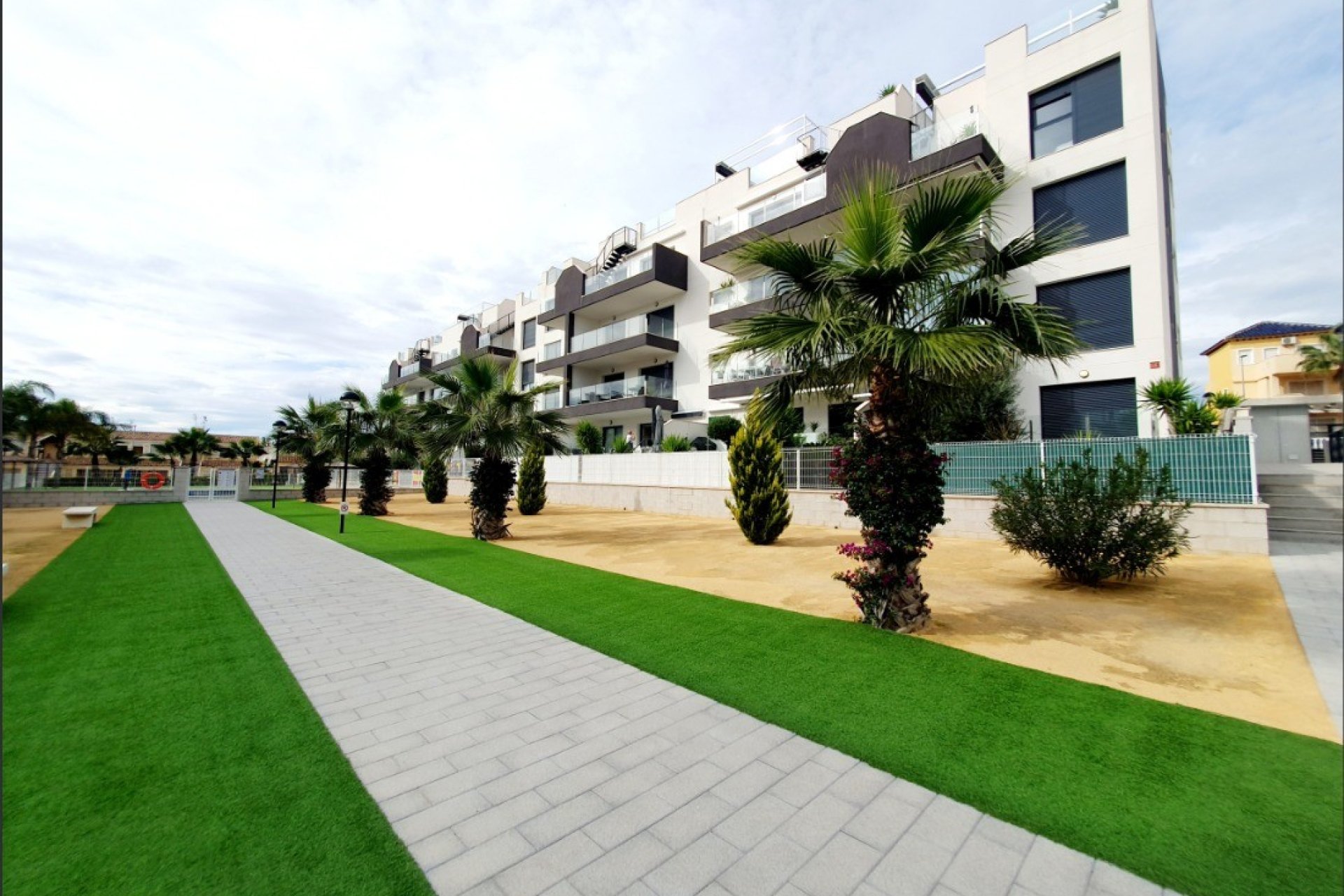 Herverkoop - Appartement -
Orihuela Costa - Costa Blanca