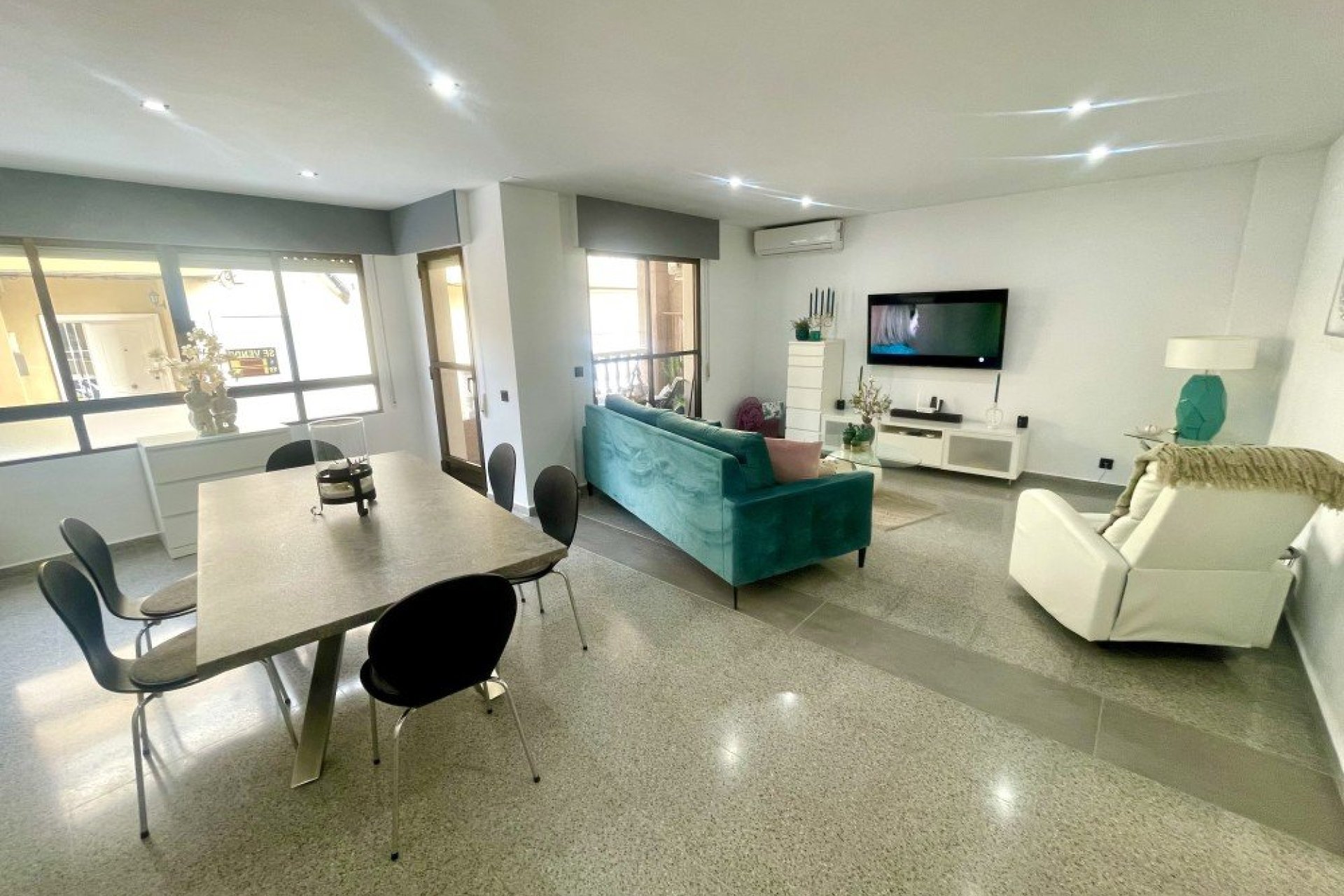 Herverkoop - Appartement -
Orihuela Costa - Costa Blanca