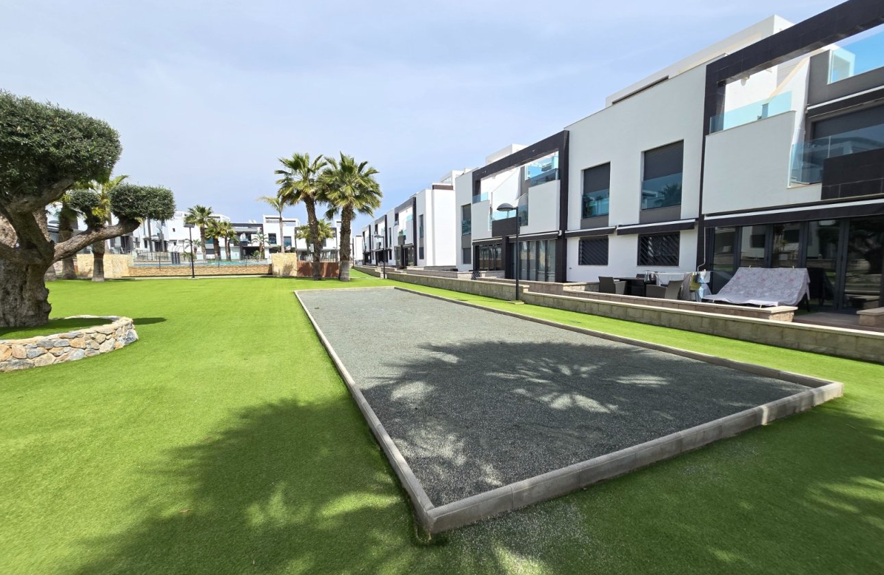 Herverkoop - Appartement -
Orihuela Costa - Costa Blanca