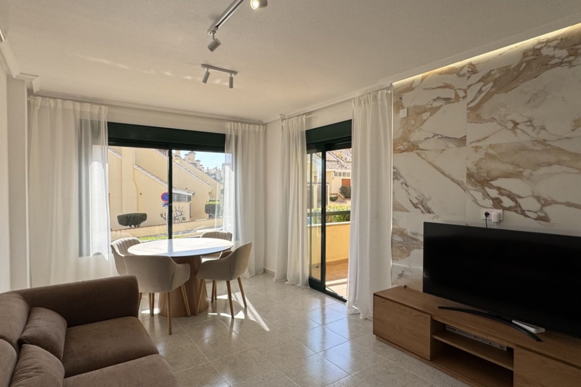 Herverkoop - Appartement -
Orihuela Costa - Costa Blanca