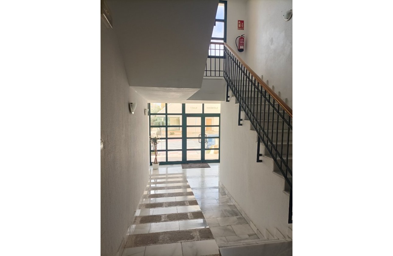 Herverkoop - Appartement -
Orihuela Costa - Costa Blanca