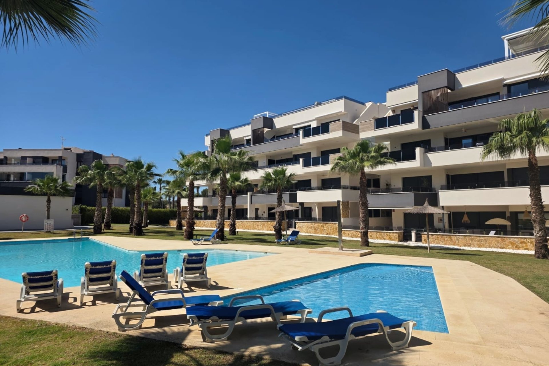 Herverkoop - Appartement -
Orihuela Costa - Costa Blanca