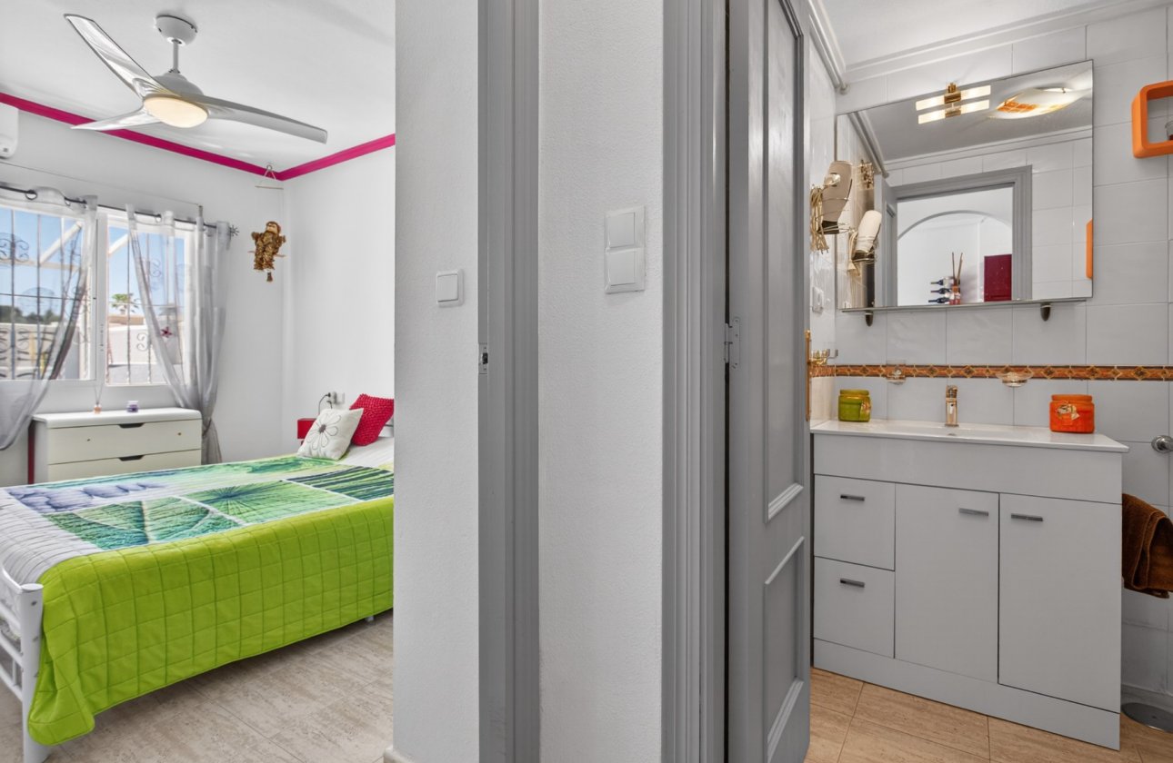 Herverkoop - Appartement -
Orihuela Costa - Costa Blanca